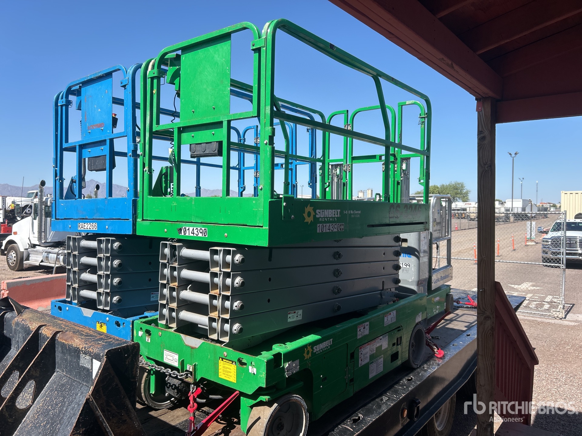 Photo of a 2017 Genie GS3246