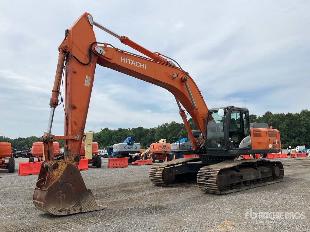 2014 Hitachi ZX350LC-5N Tracked Excavator | Ritchie Bros. Auctioneers