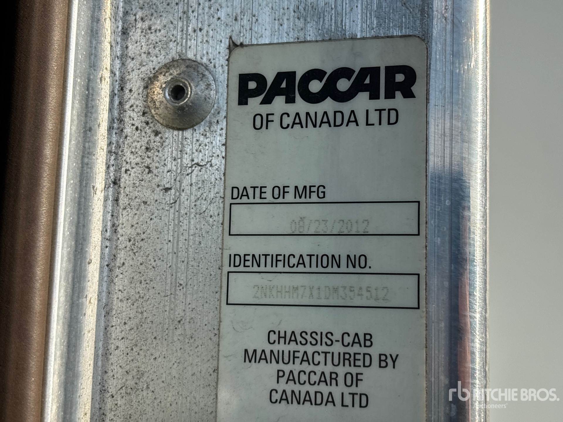 General Appearance with Numéro de série/Numéro d'identification du véhicule automobile