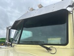 General Appearance with Glass