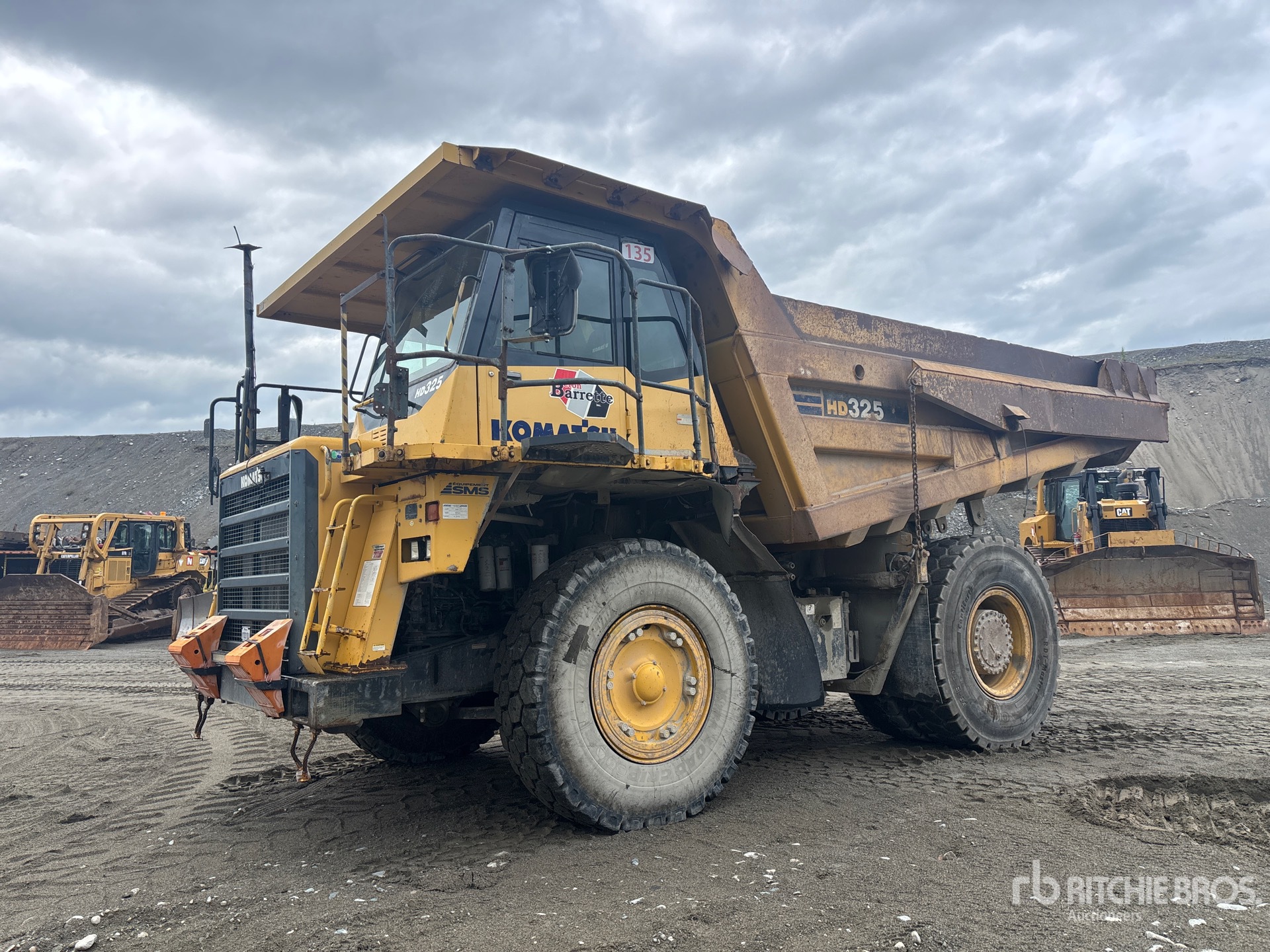 Photo of a 2012 Komatsu HD325-7