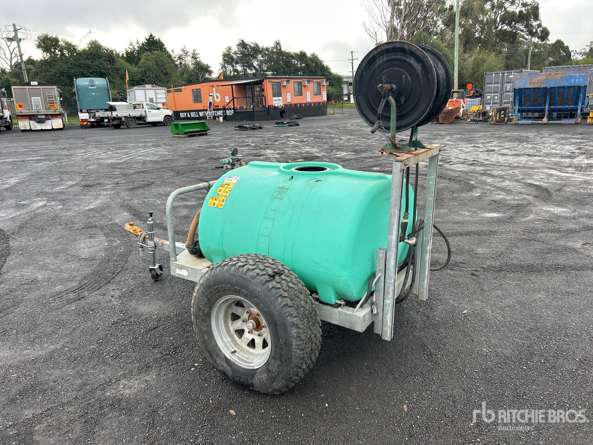 General Appearance with Picture, Right Rear Corner