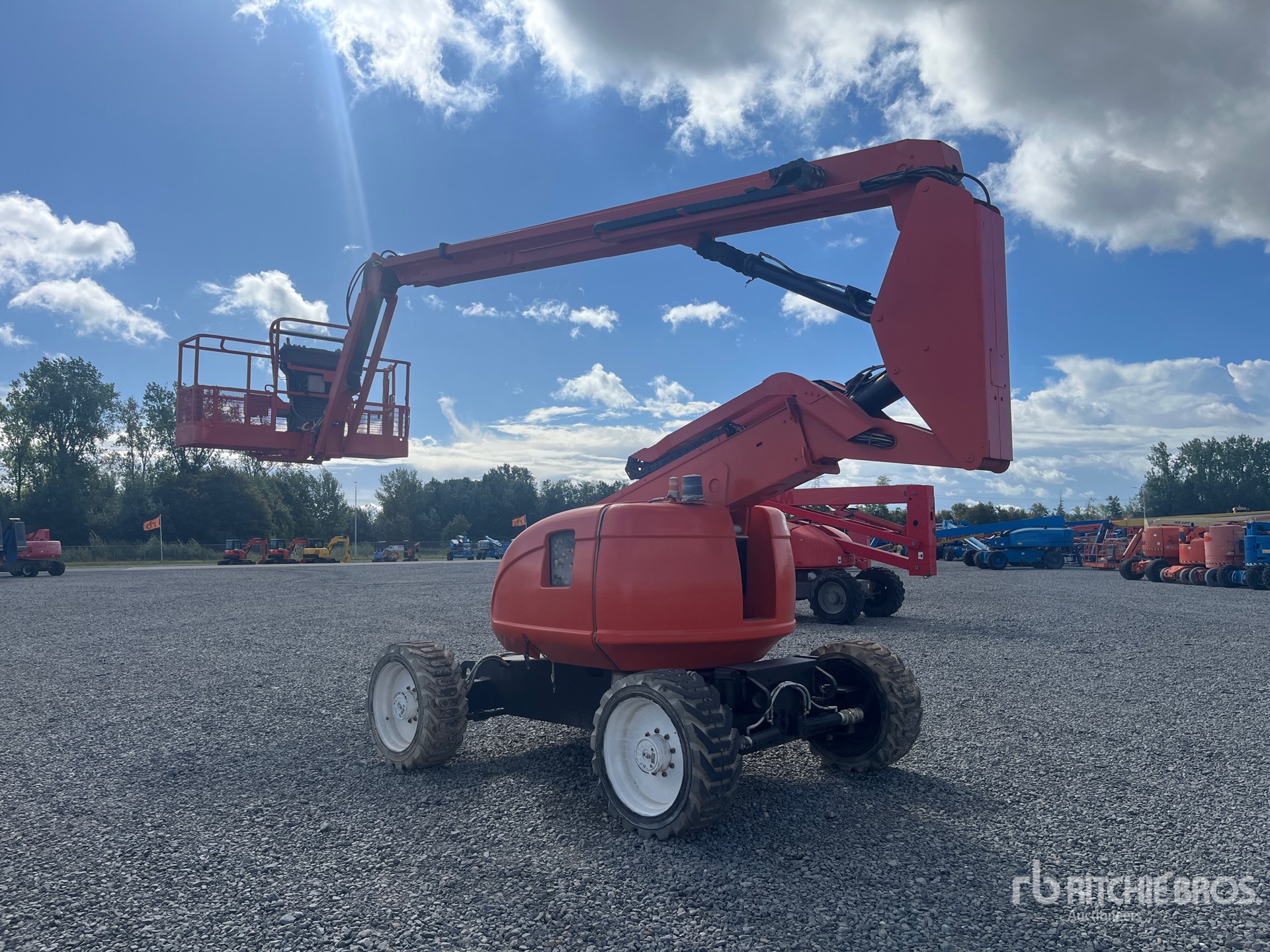 2015 JLG 600AJ