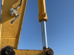 Hydraulics with Bucket Cylinder