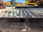 Undercarriage with Left Grouser Height