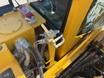 Hydraulics with Hydraulic Control Pattern Changer
