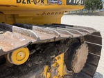 Undercarriage with Left Grouser Height