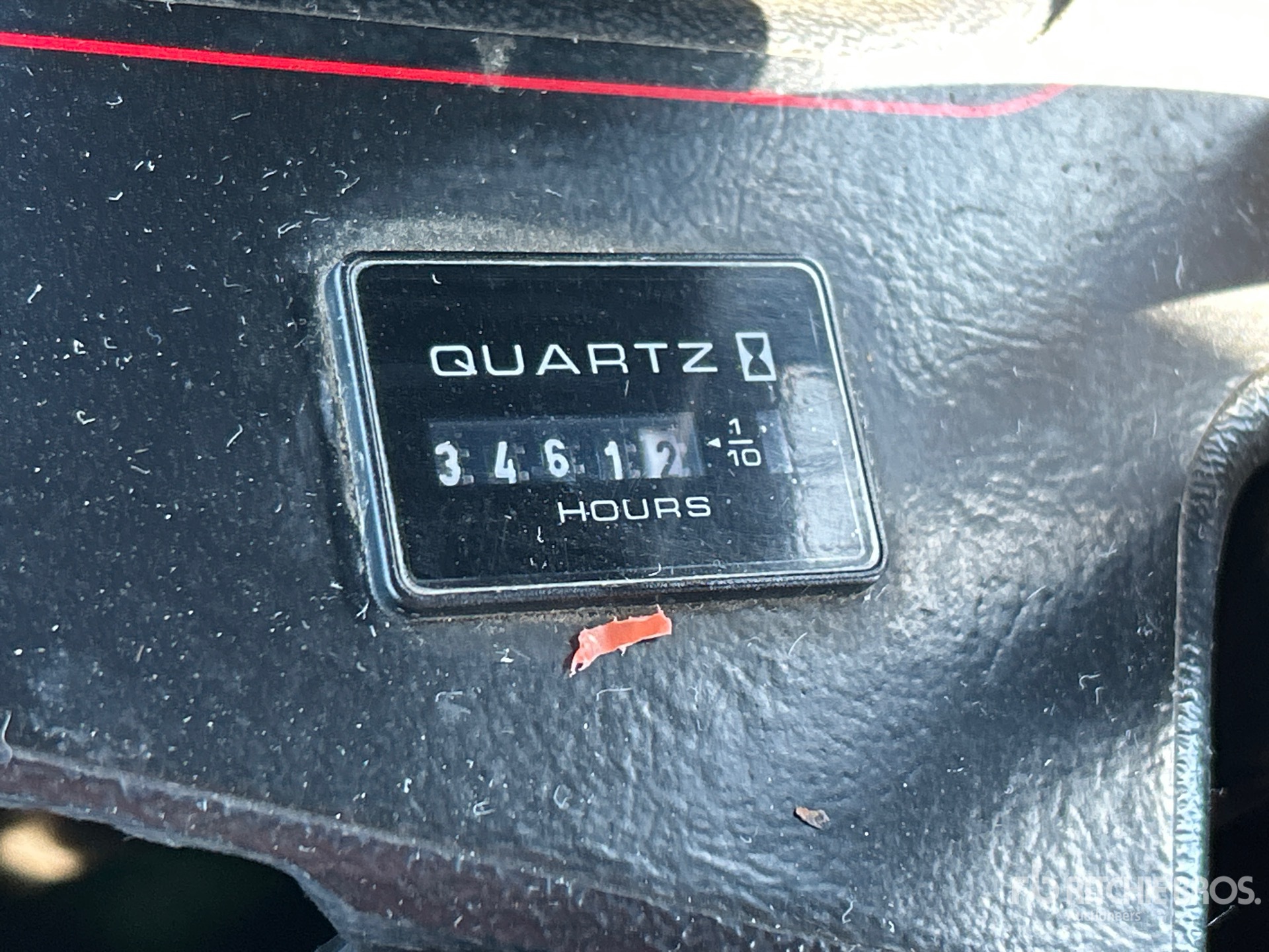 General Appearance with Hour Meter / Odometer