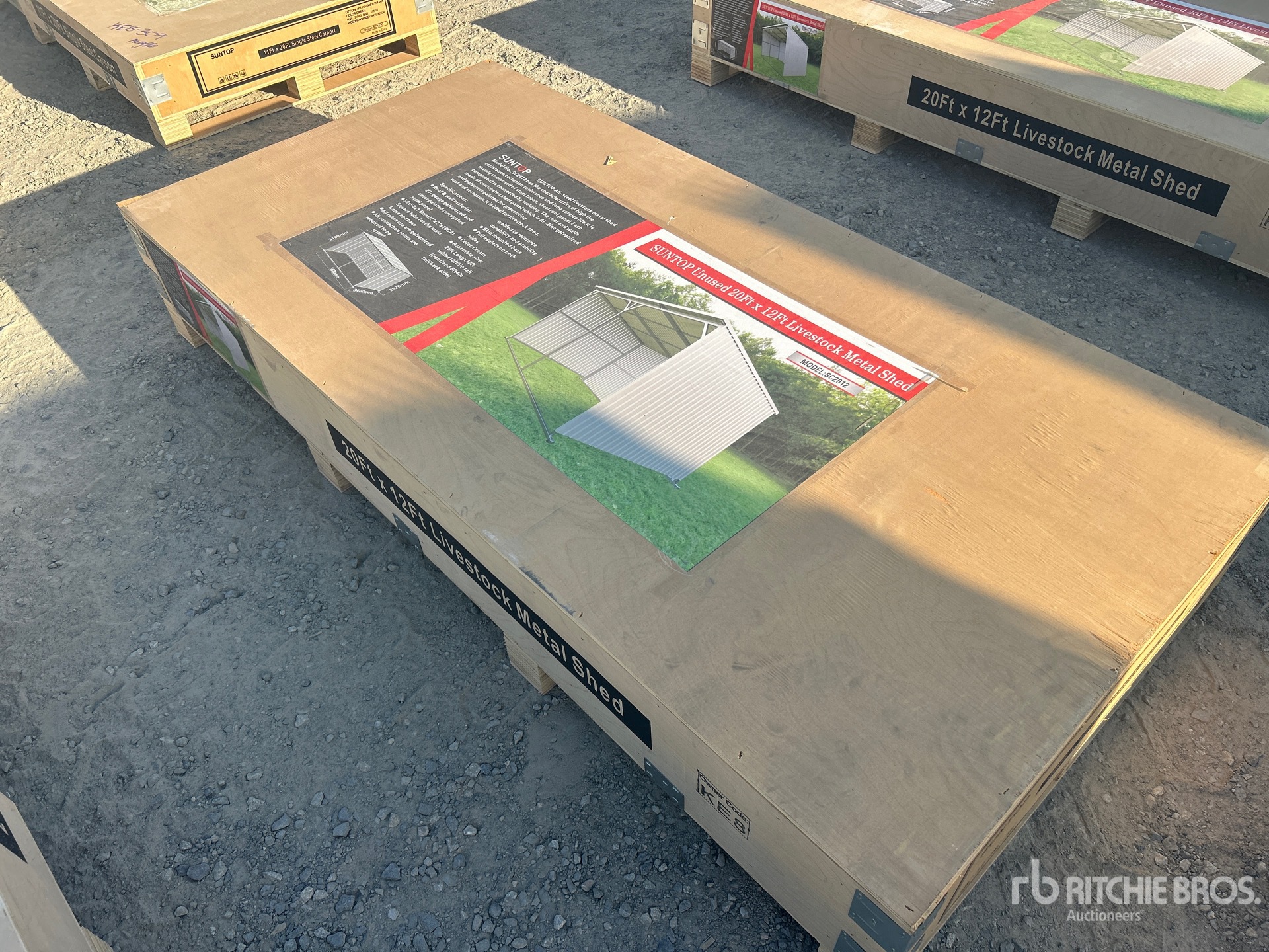 General Appearance with Bild, Ecke vorne links