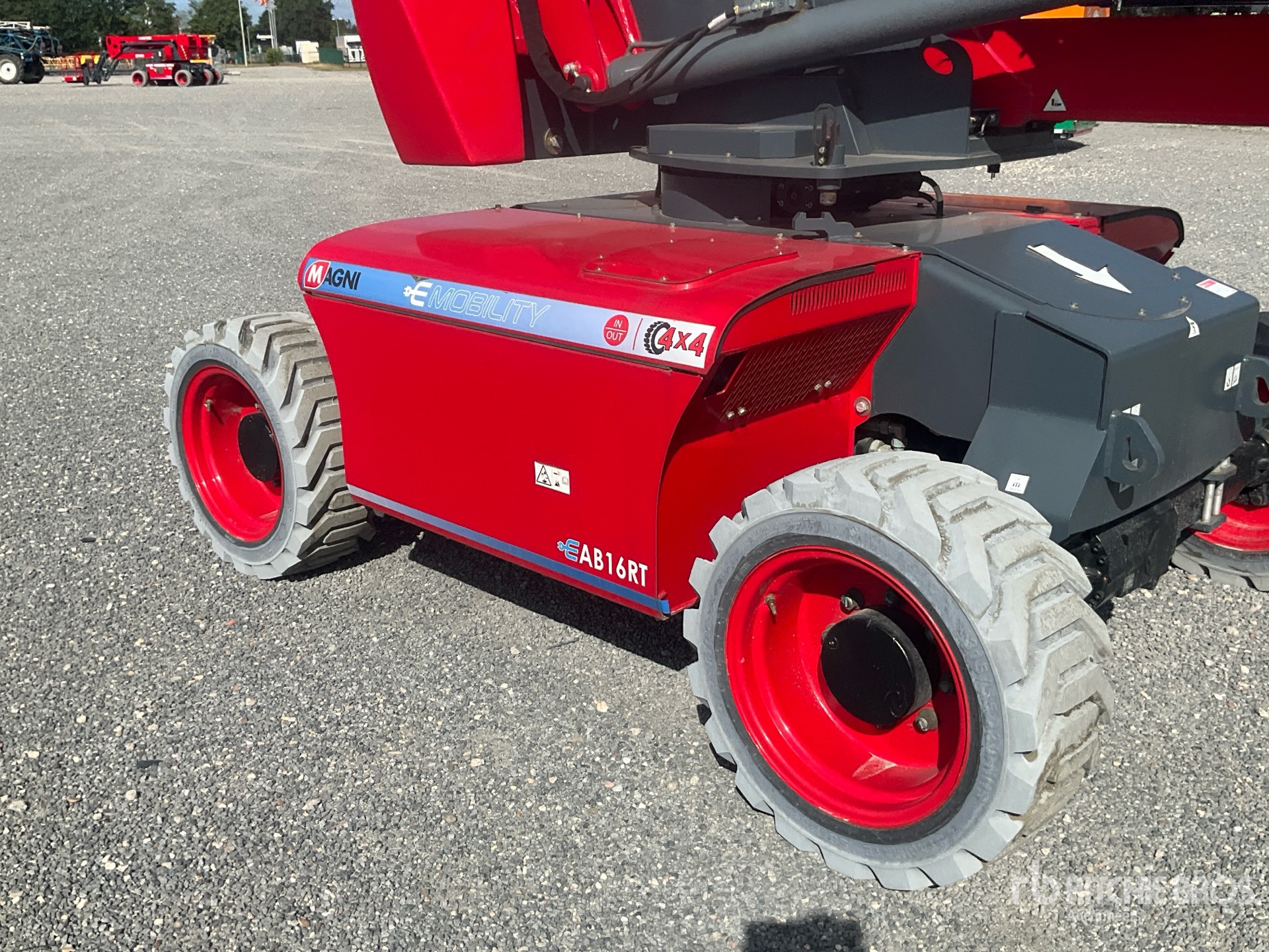 2024 Magni EAB16RT