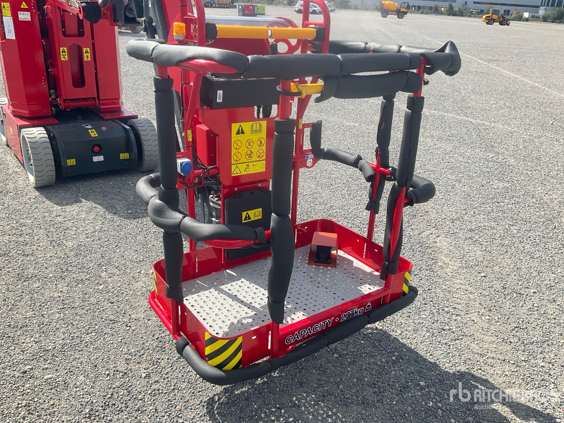 2024 Magni EAB11AC