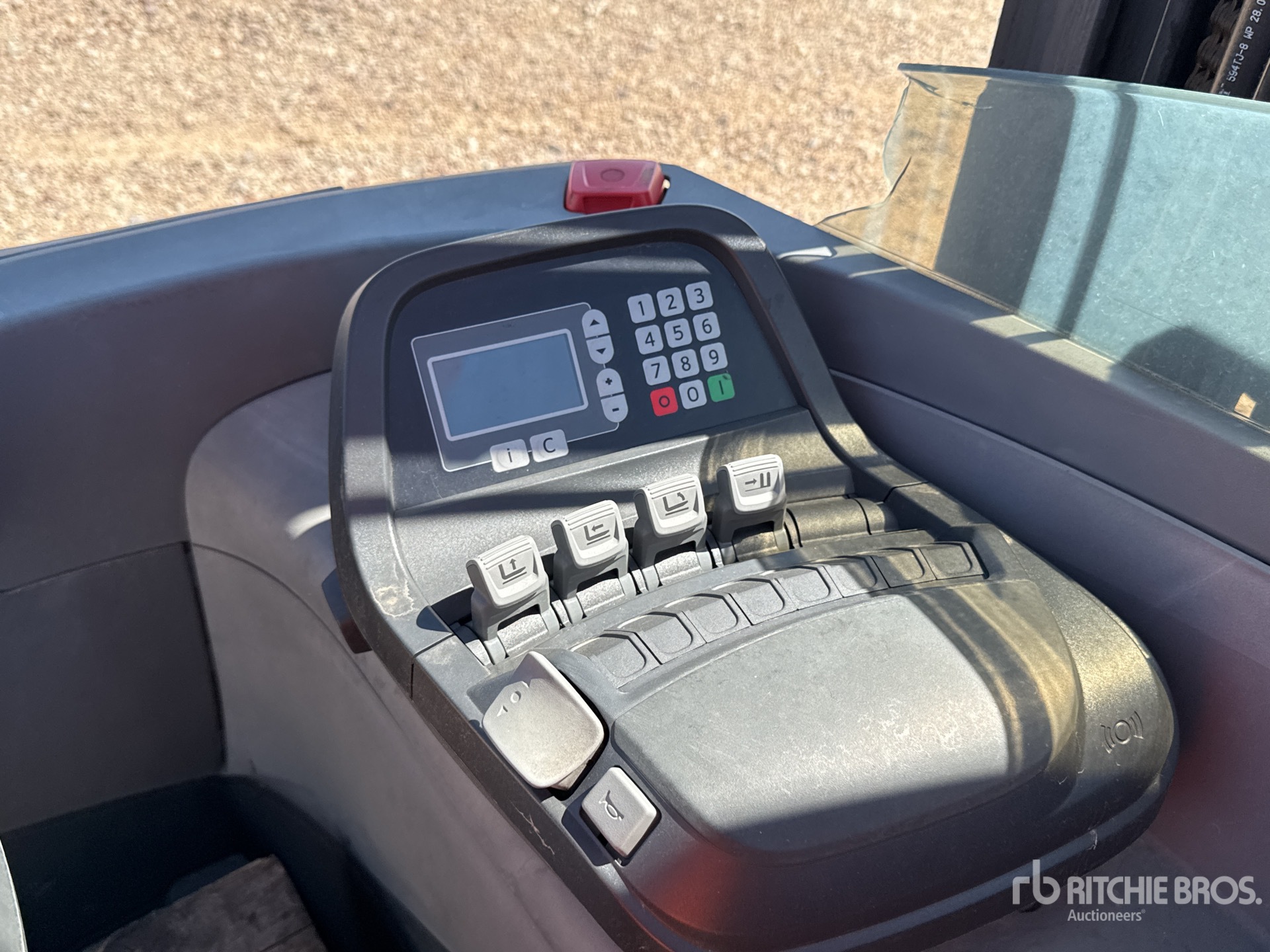 2018 Toyota RRE160