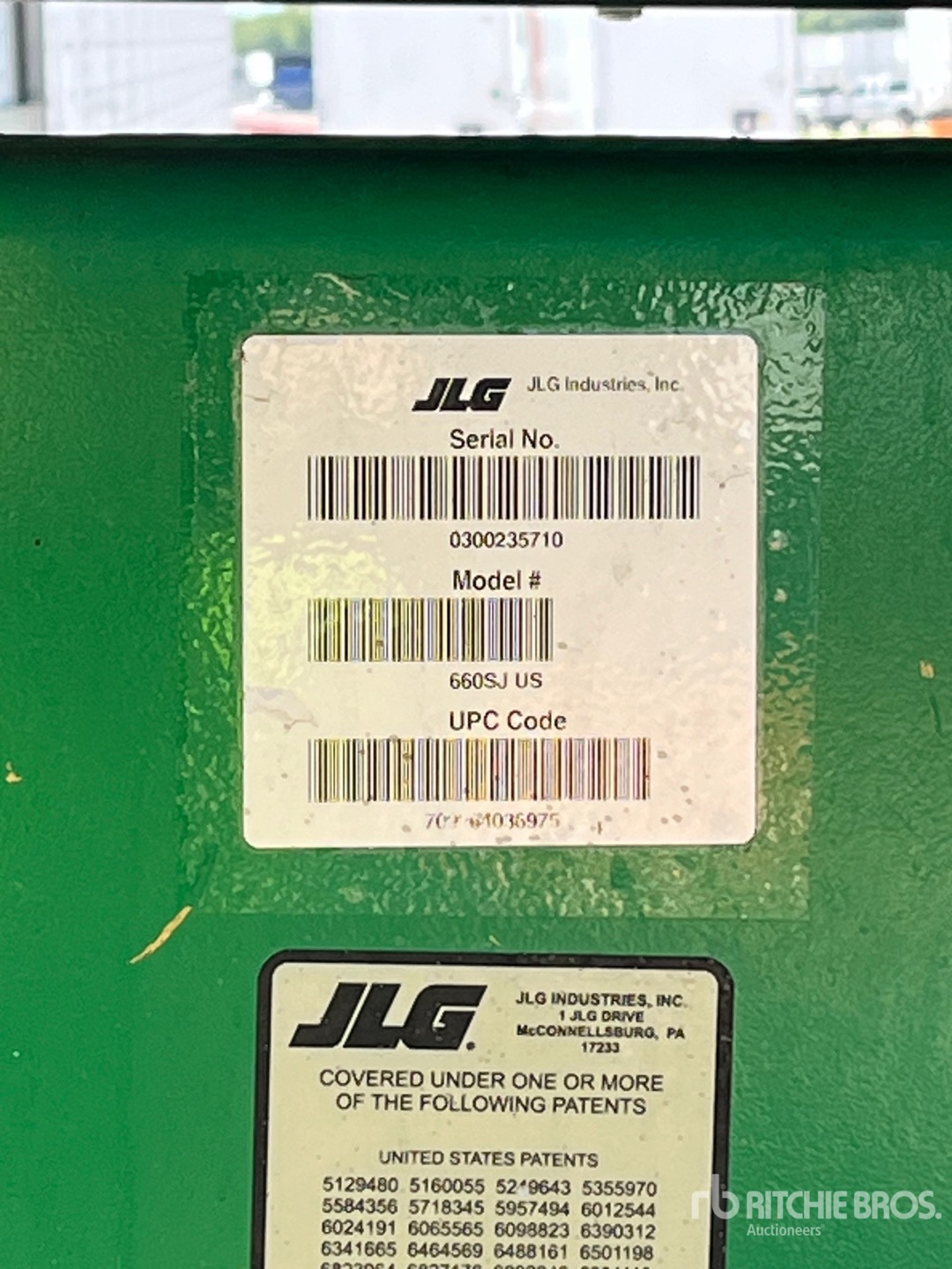 Photo of a 2017 JLG 660SJ