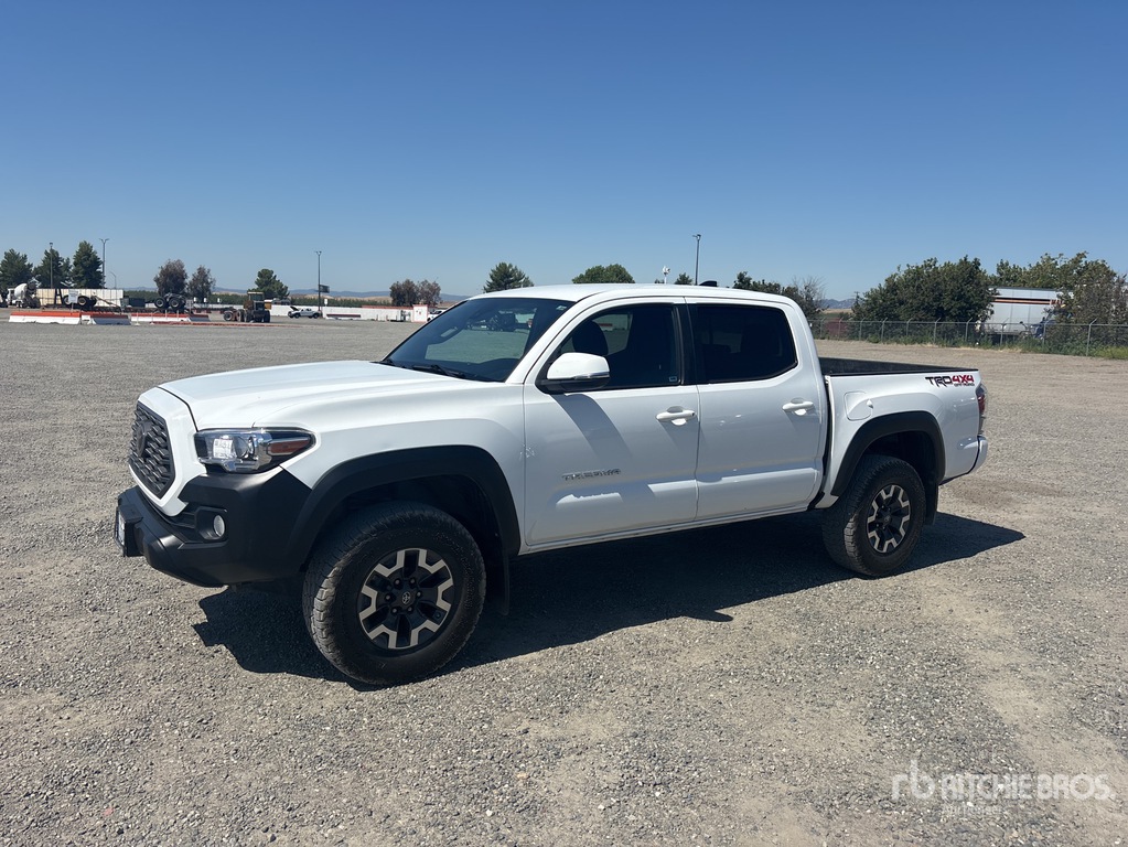 General Appearance with Featured Photo