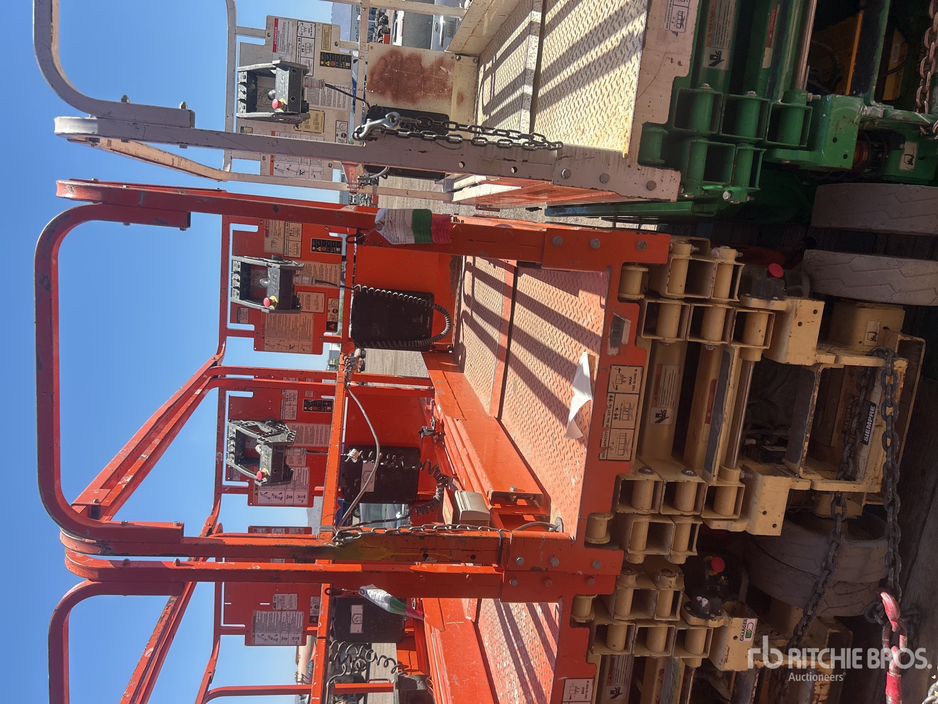 Photo of a 2017 JLG 1930 ES