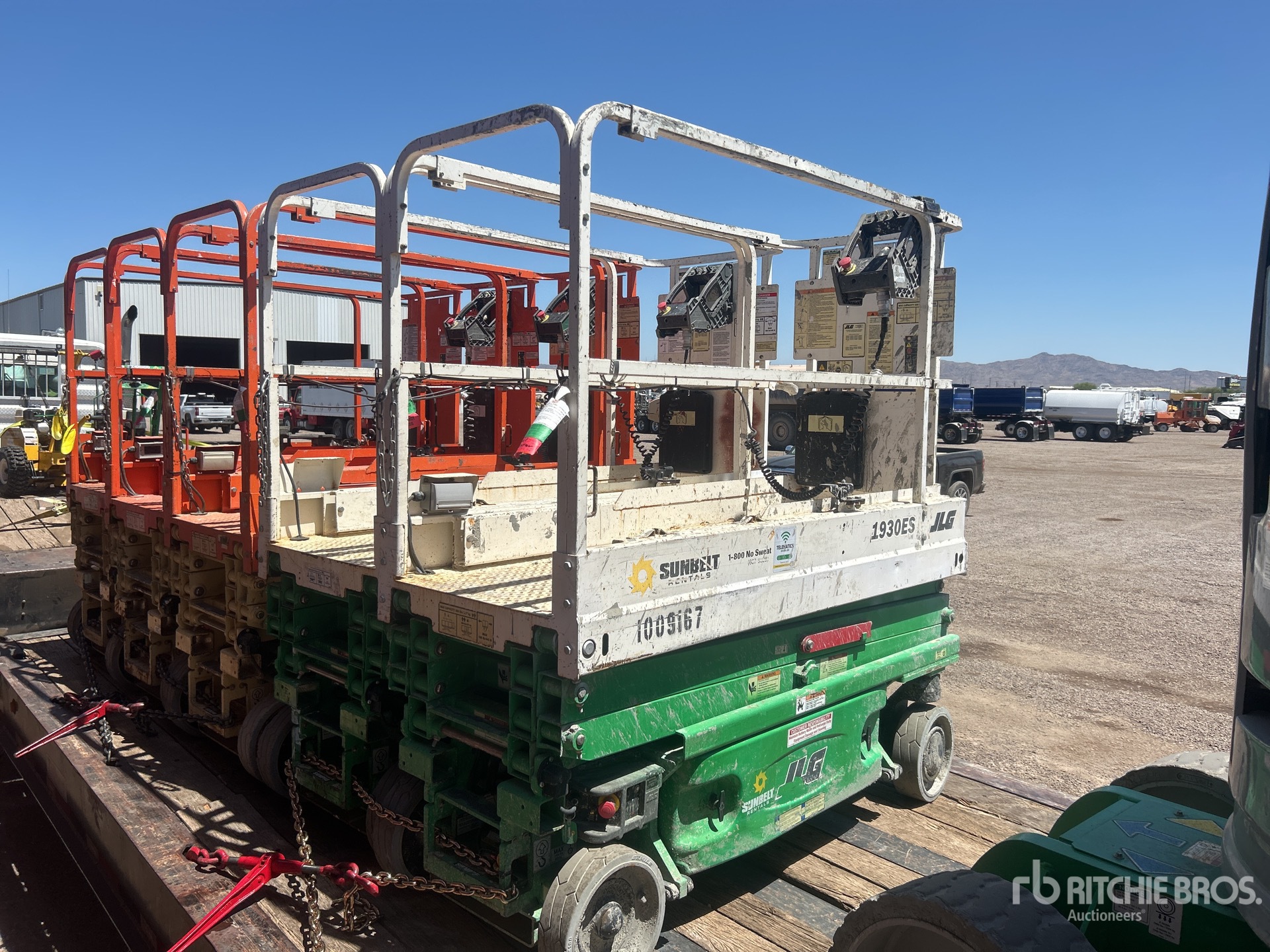 Photo of a 2017 JLG 1930 ES