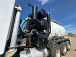 Chassis with Oil Separator