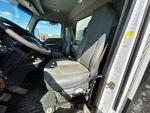 Cab with Seats/armrests