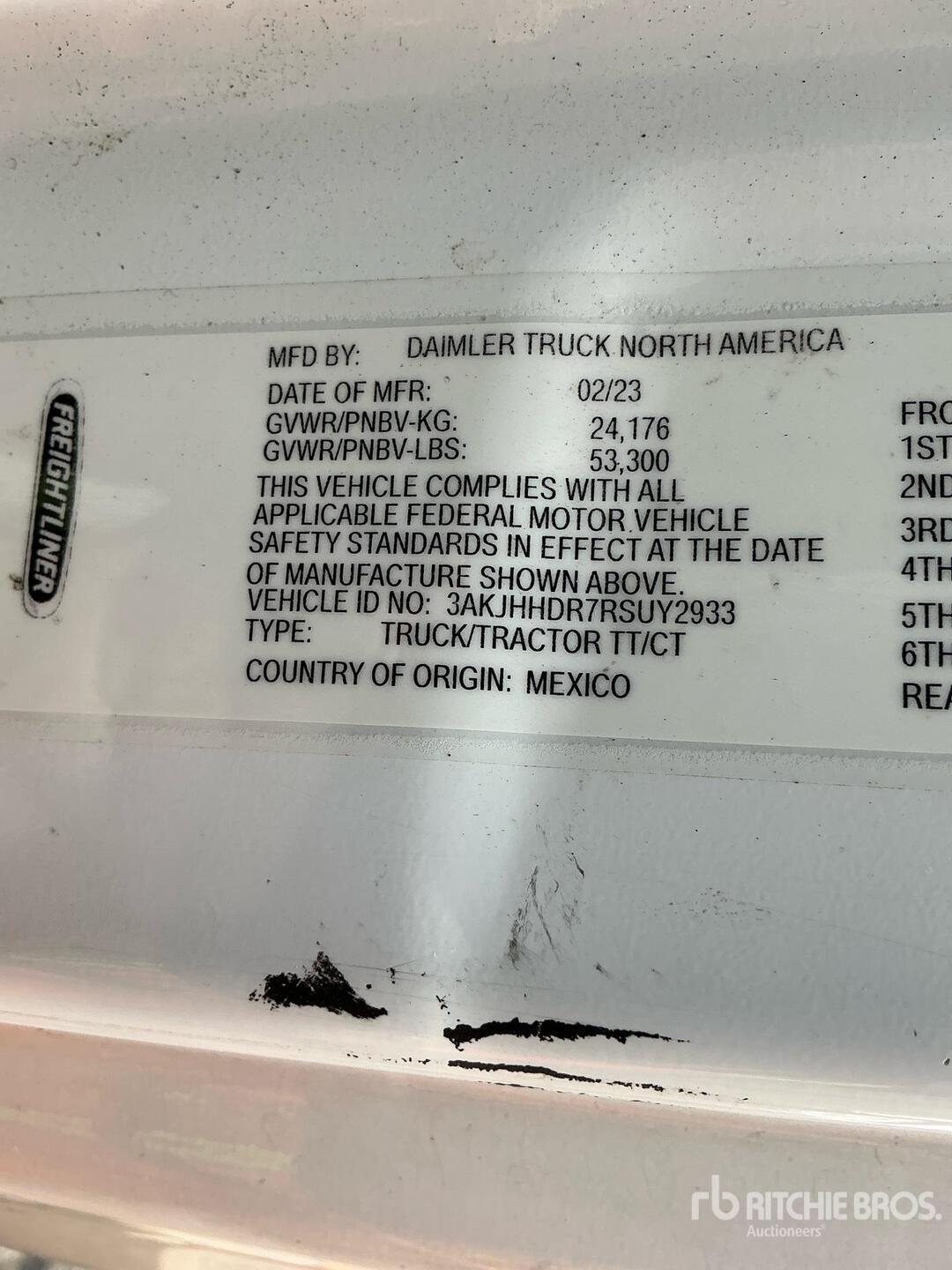 2024 Freightliner CASCADIA 126