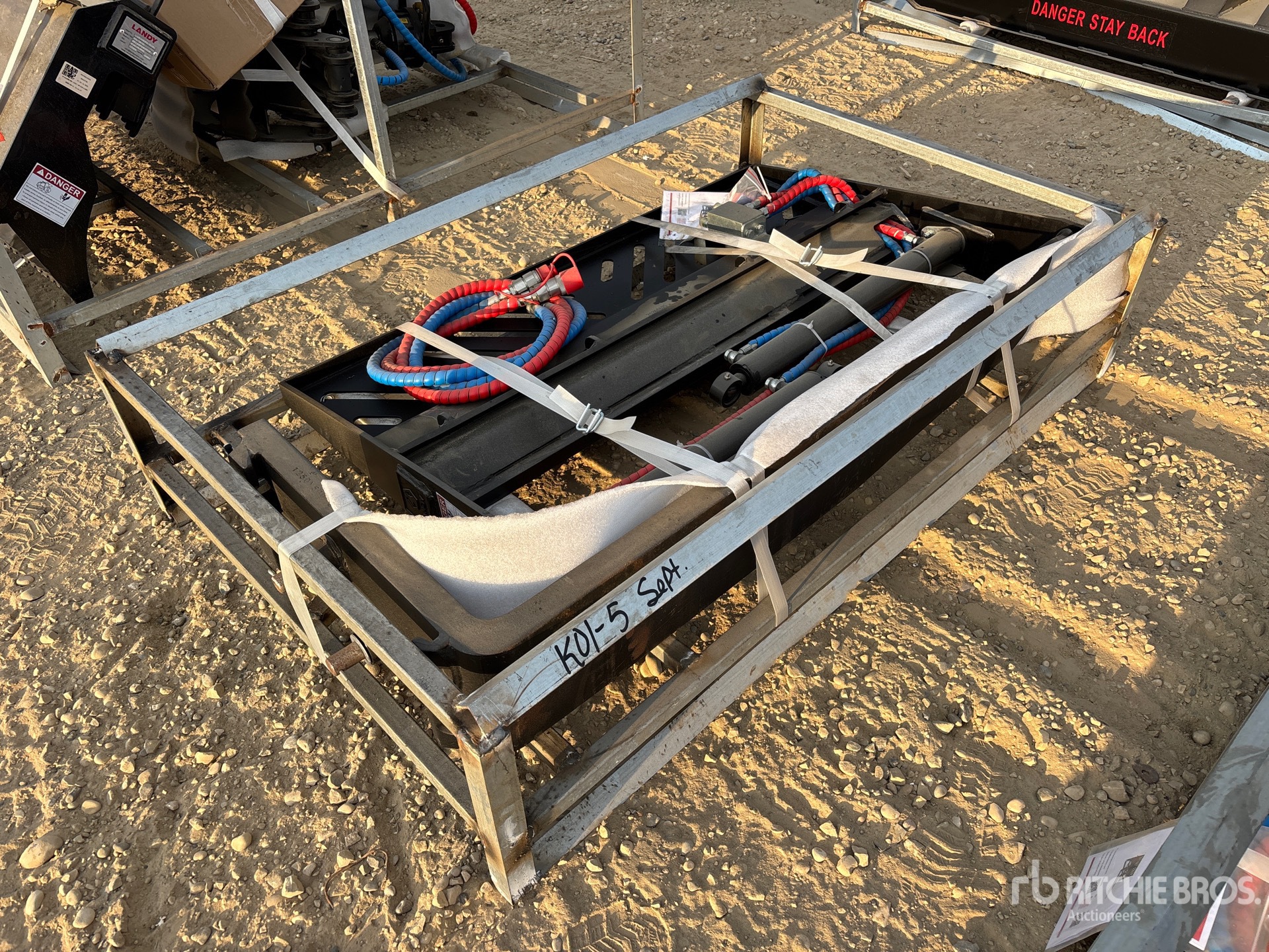 General Appearance with Foto, angolo anteriore sinistro