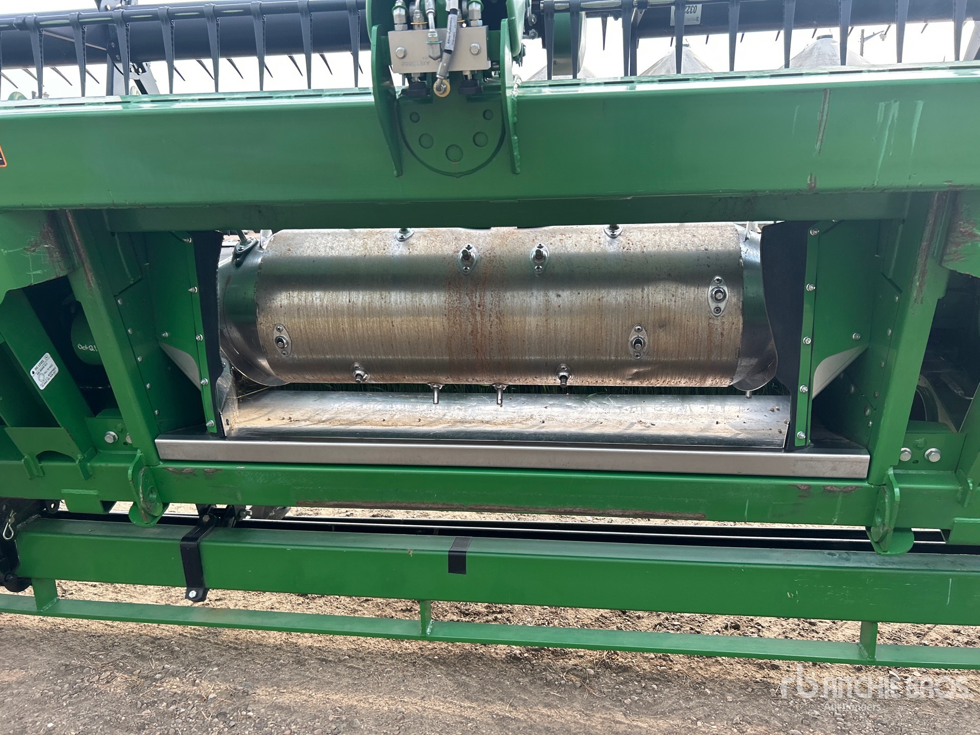 2014 John Deere 645