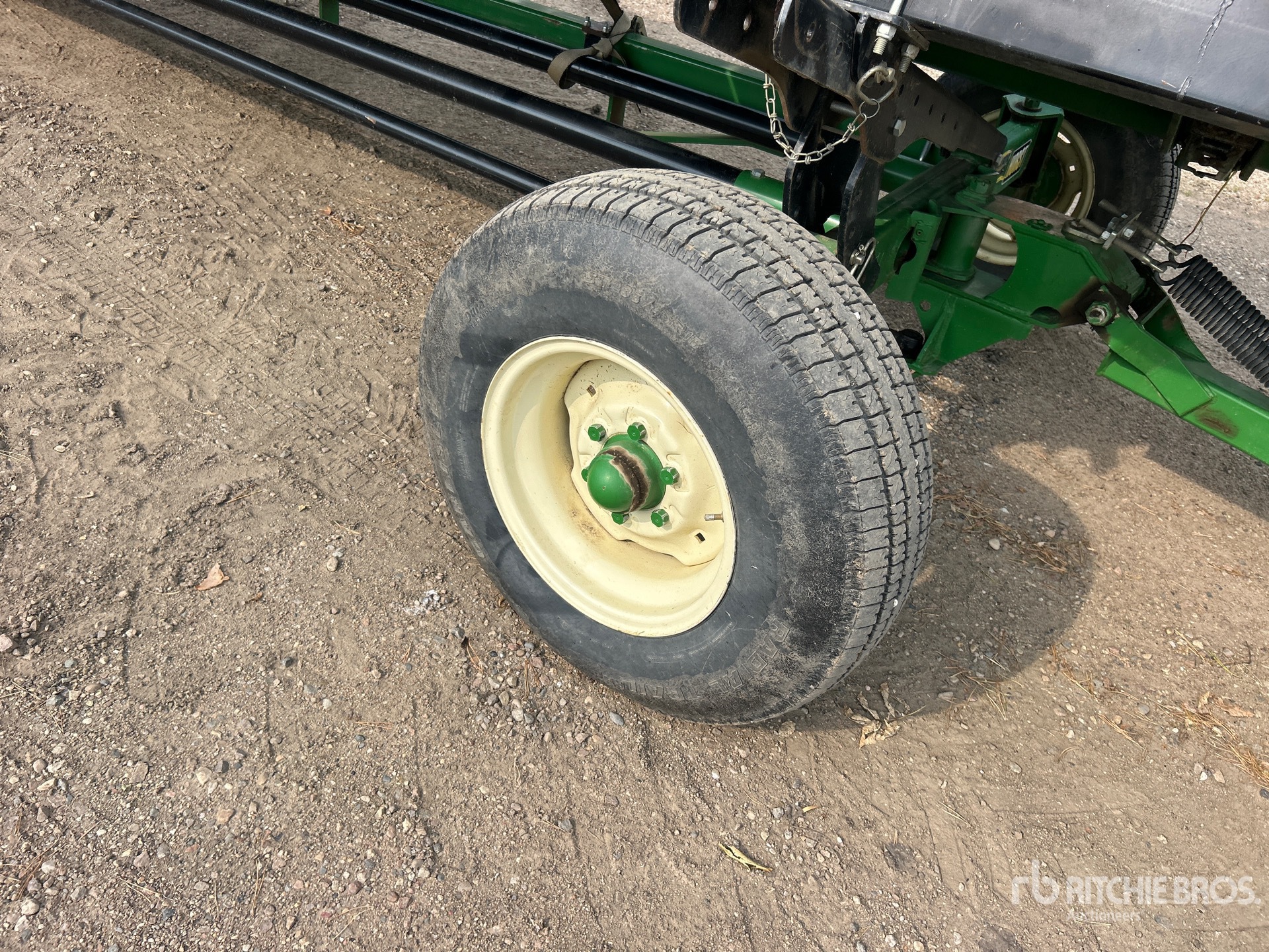 2014 John Deere 645