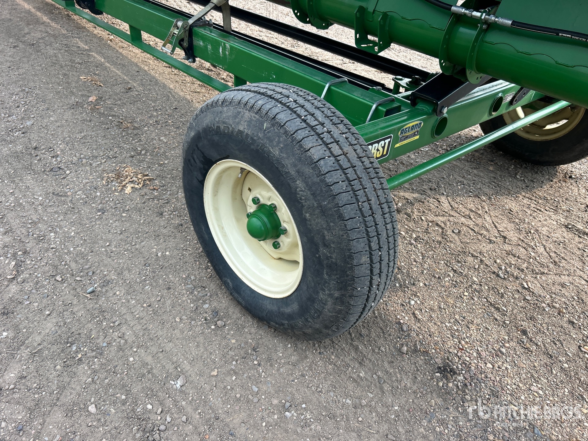 2014 John Deere 645