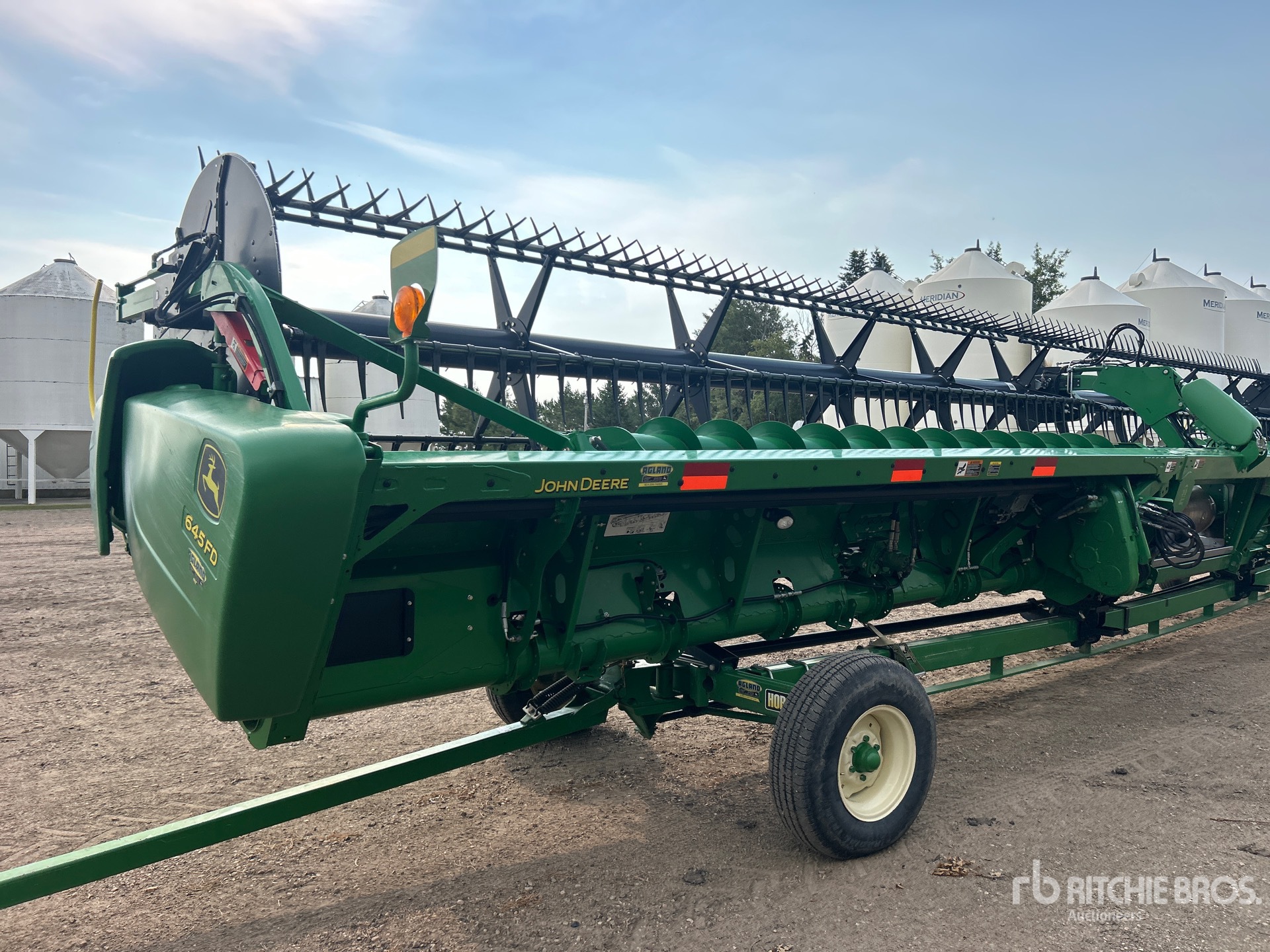 2014 John Deere 645