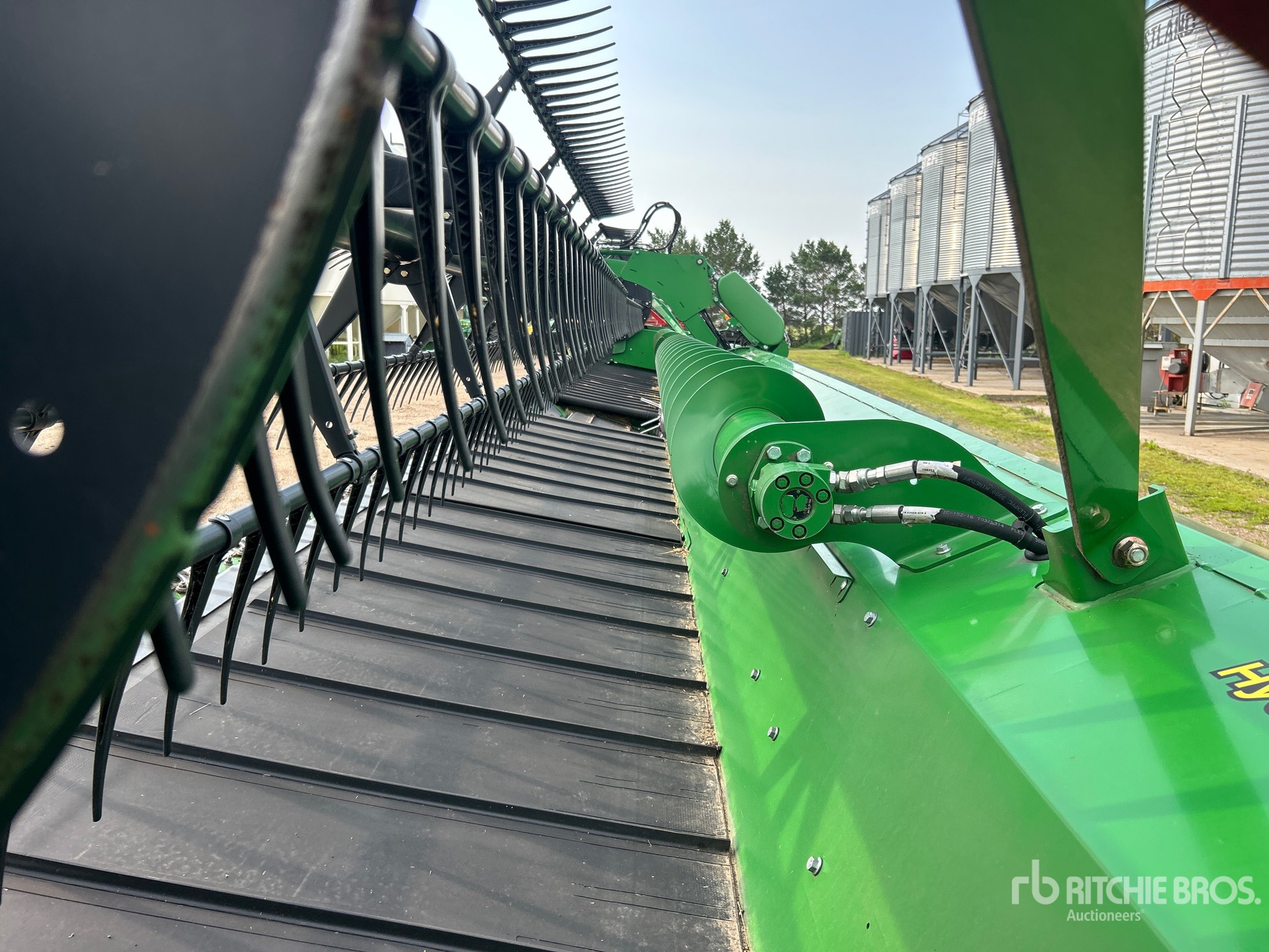 2014 John Deere 645