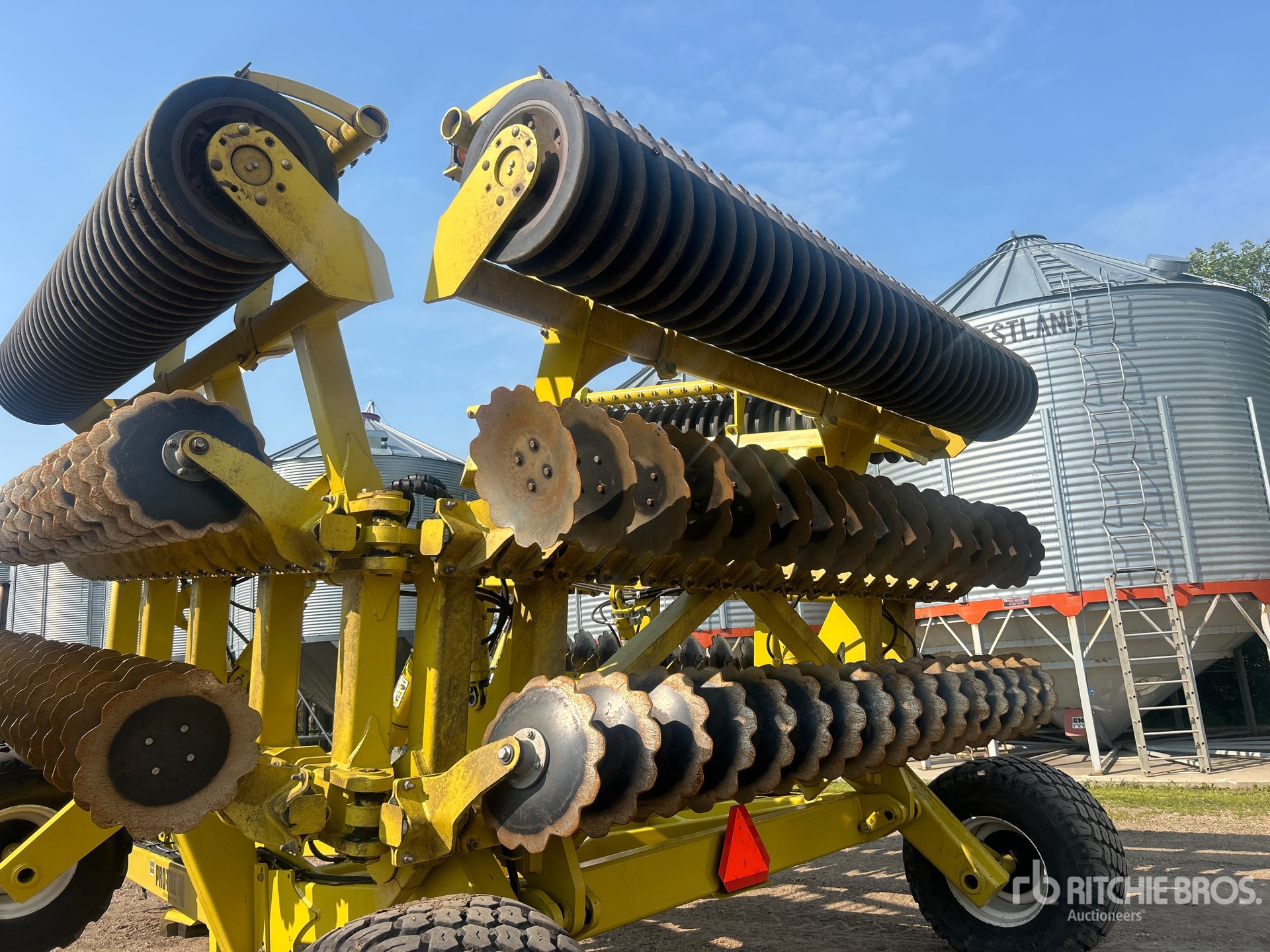 2014 Degelman PRO-TILL 40