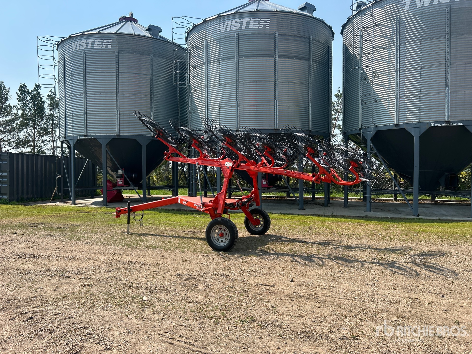 2014 Kuhn SpeedRake SR112