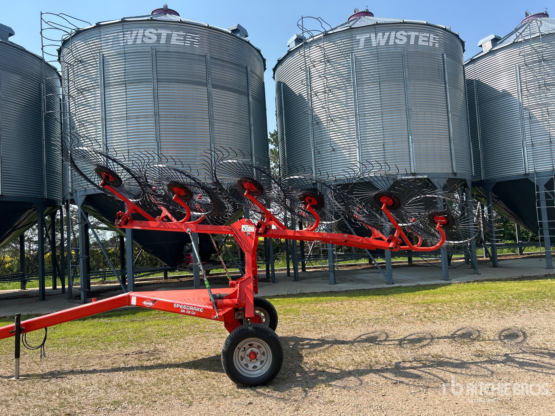 2014 Kuhn SpeedRake SR112