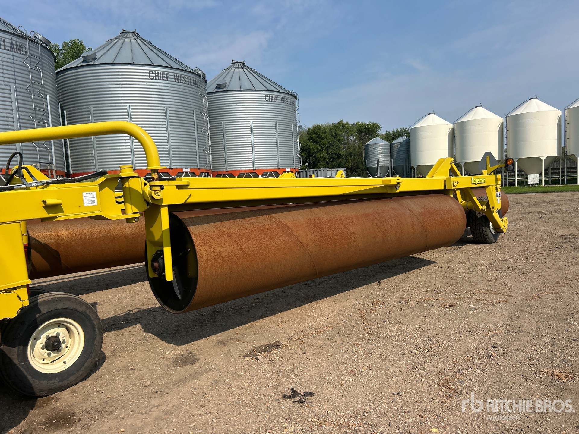 2012 Degelman 85 ft