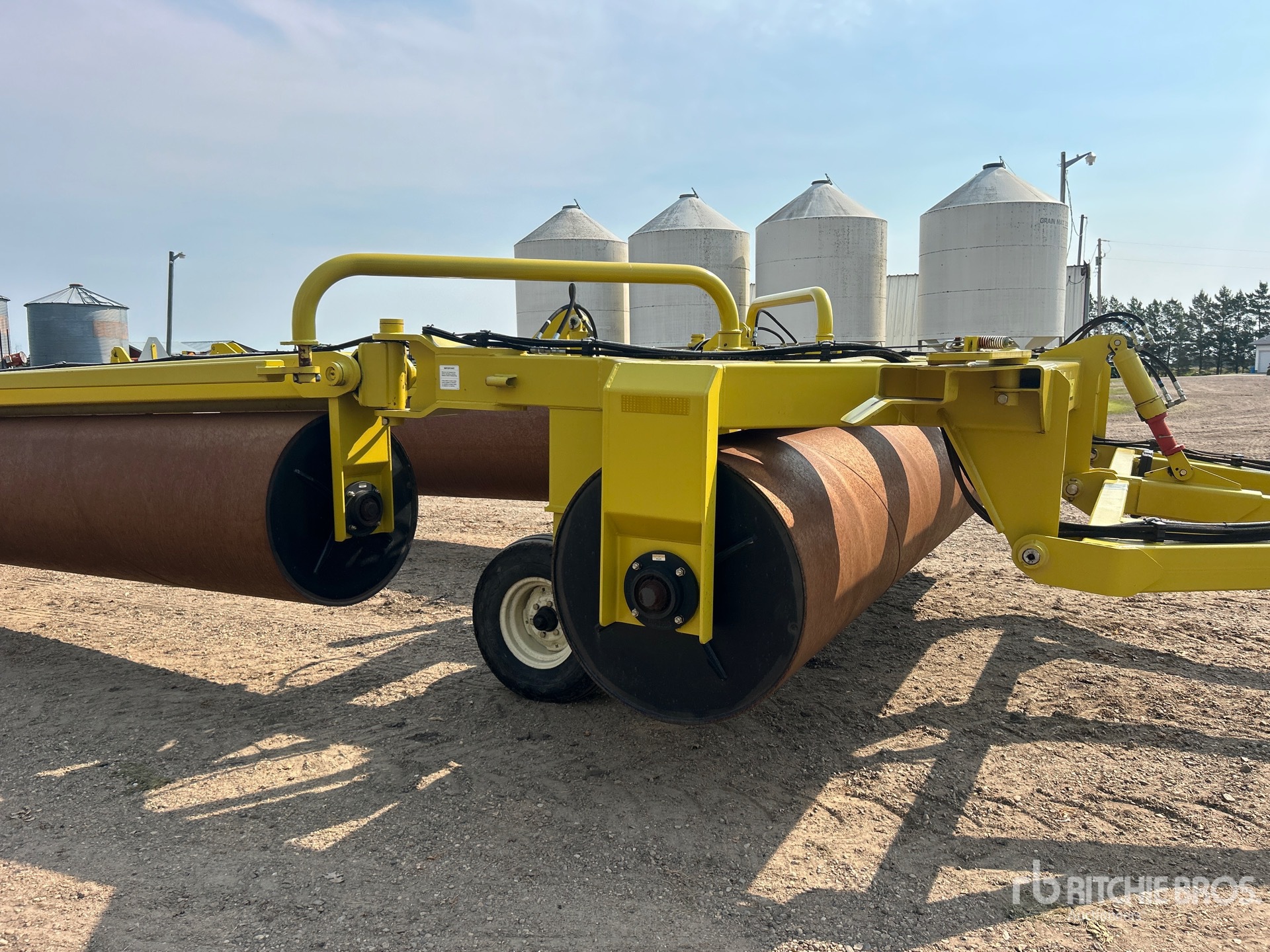 2012 Degelman 85 ft