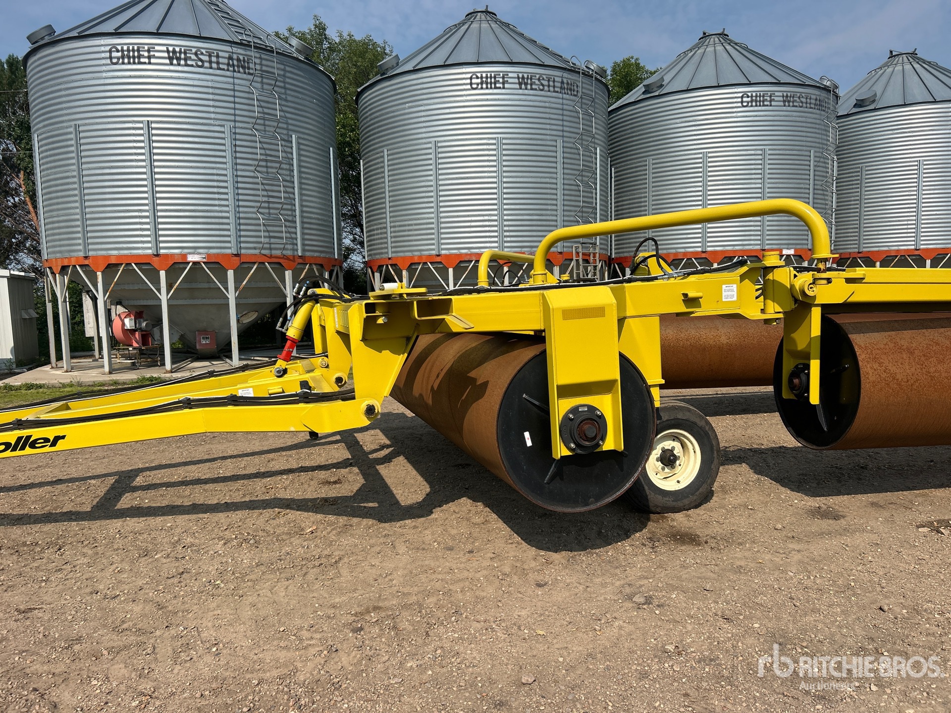 2012 Degelman 85 ft