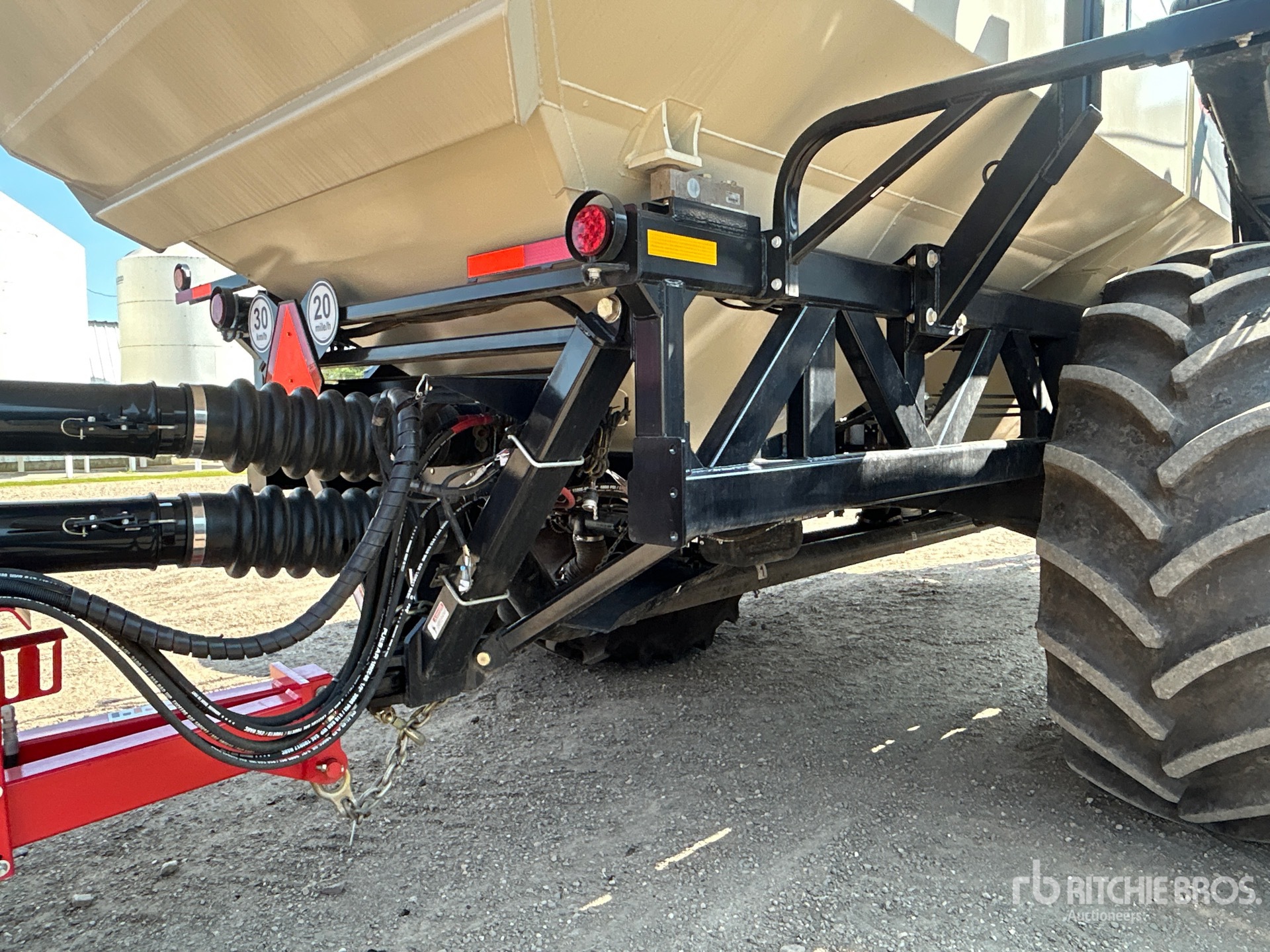 2024 Bourgault 3330