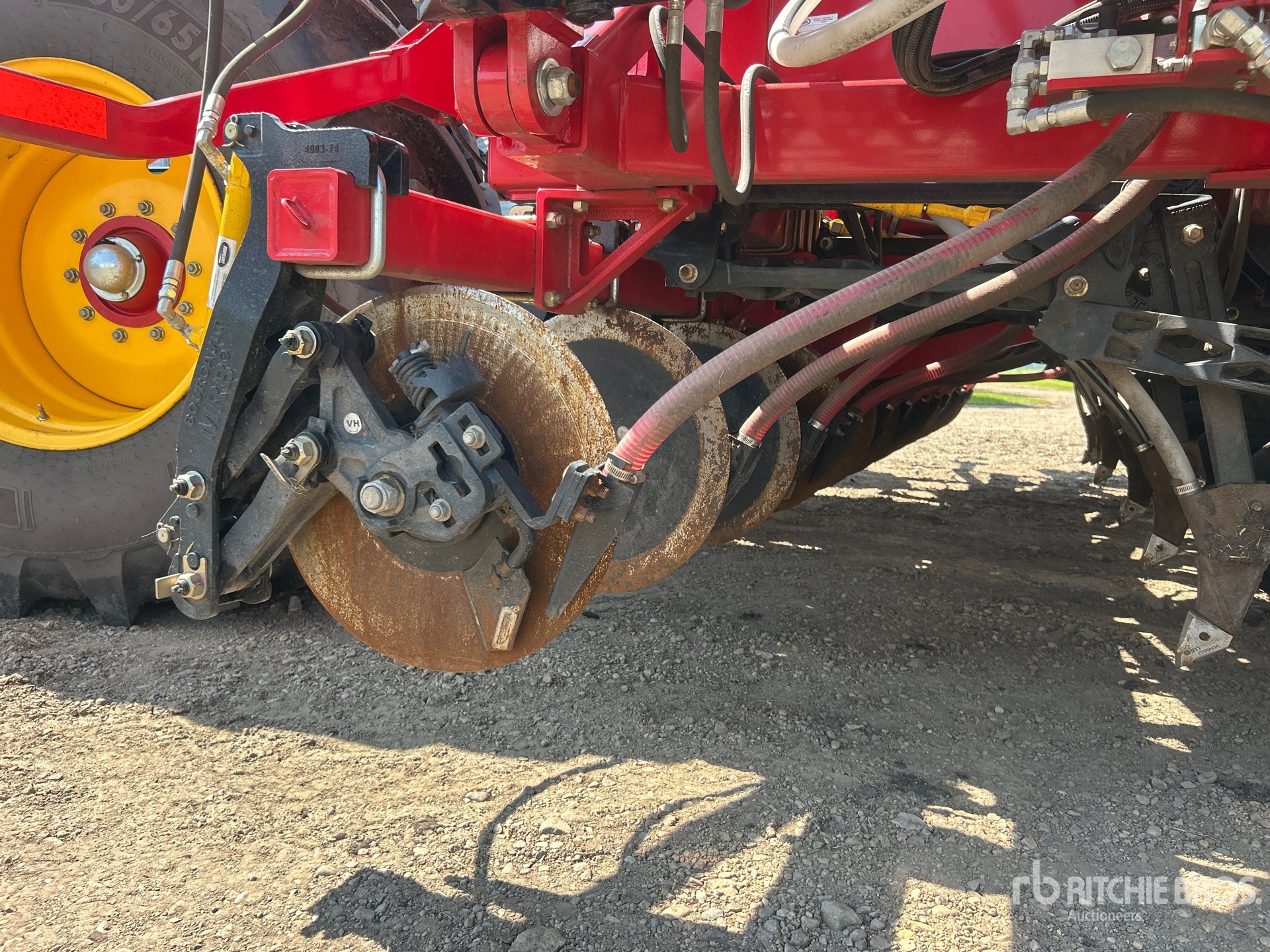 2024 Bourgault 3330