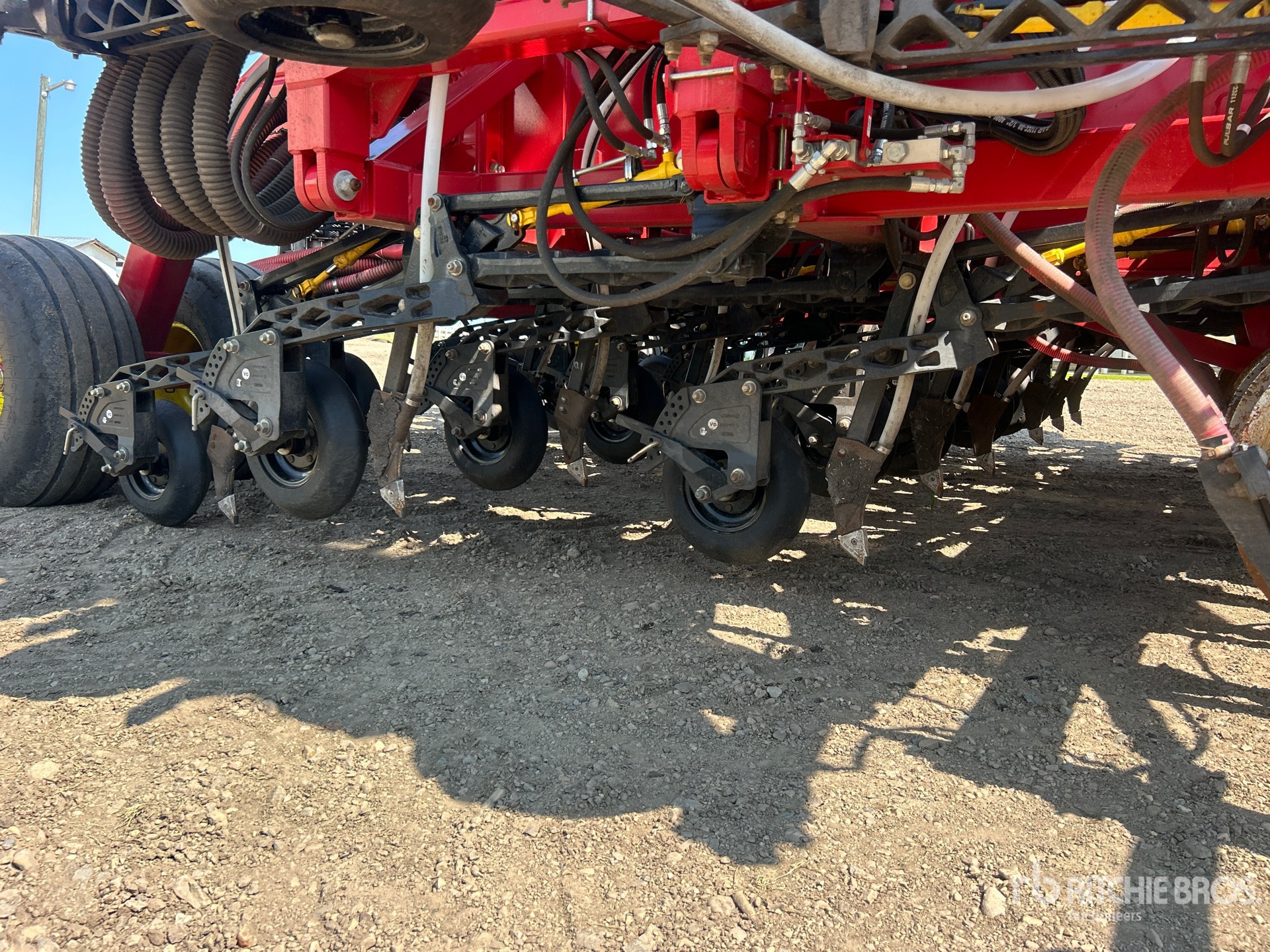 2024 Bourgault 3330