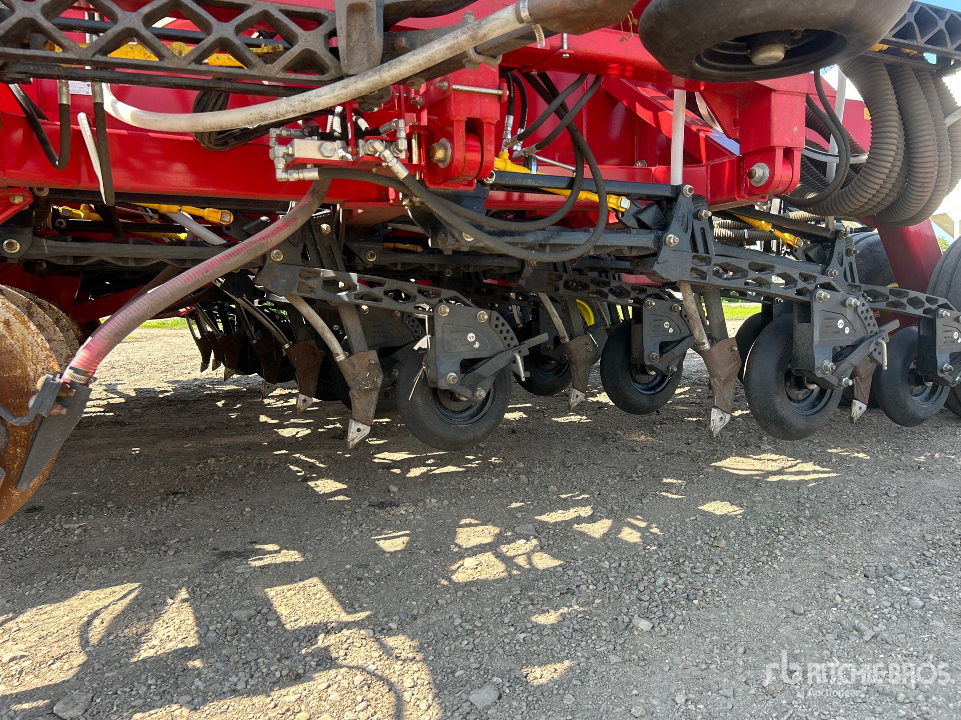 2024 Bourgault 3330