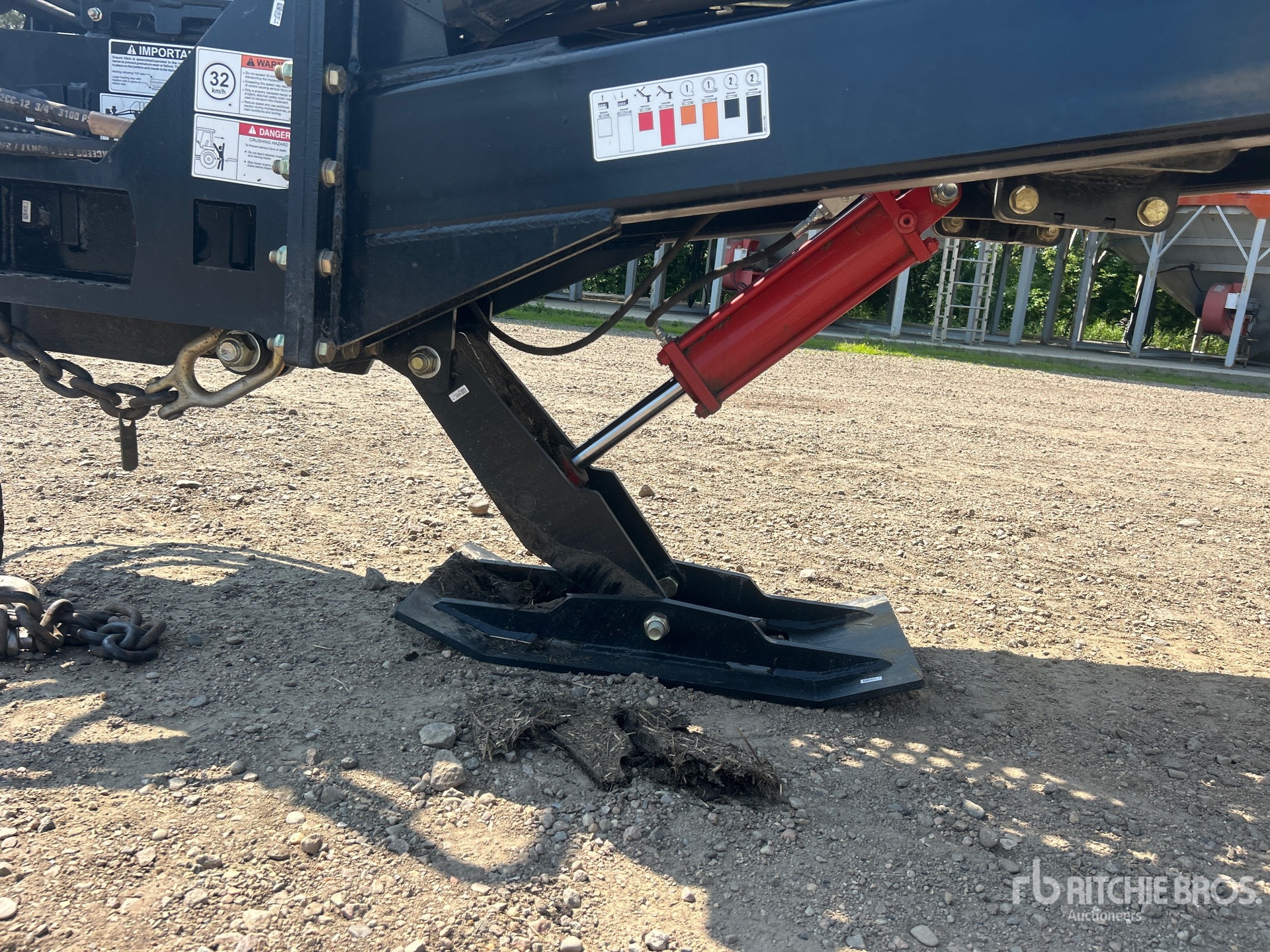2024 Bourgault 3330
