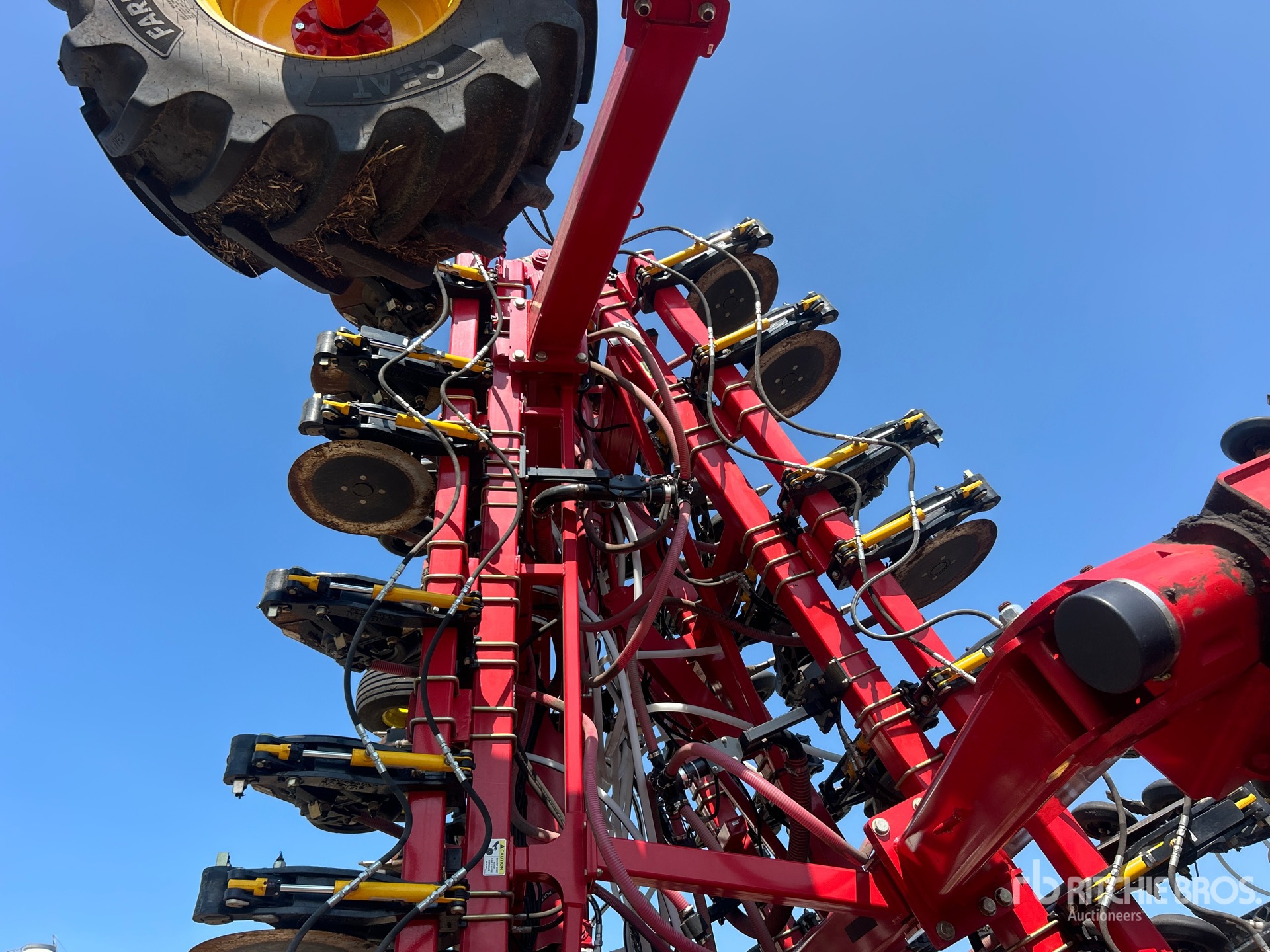 2024 Bourgault 3330
