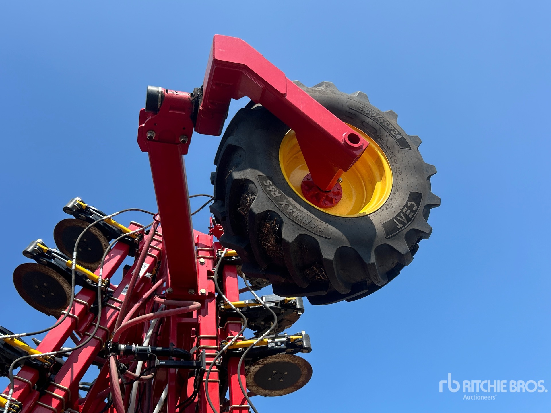 2024 Bourgault 3330