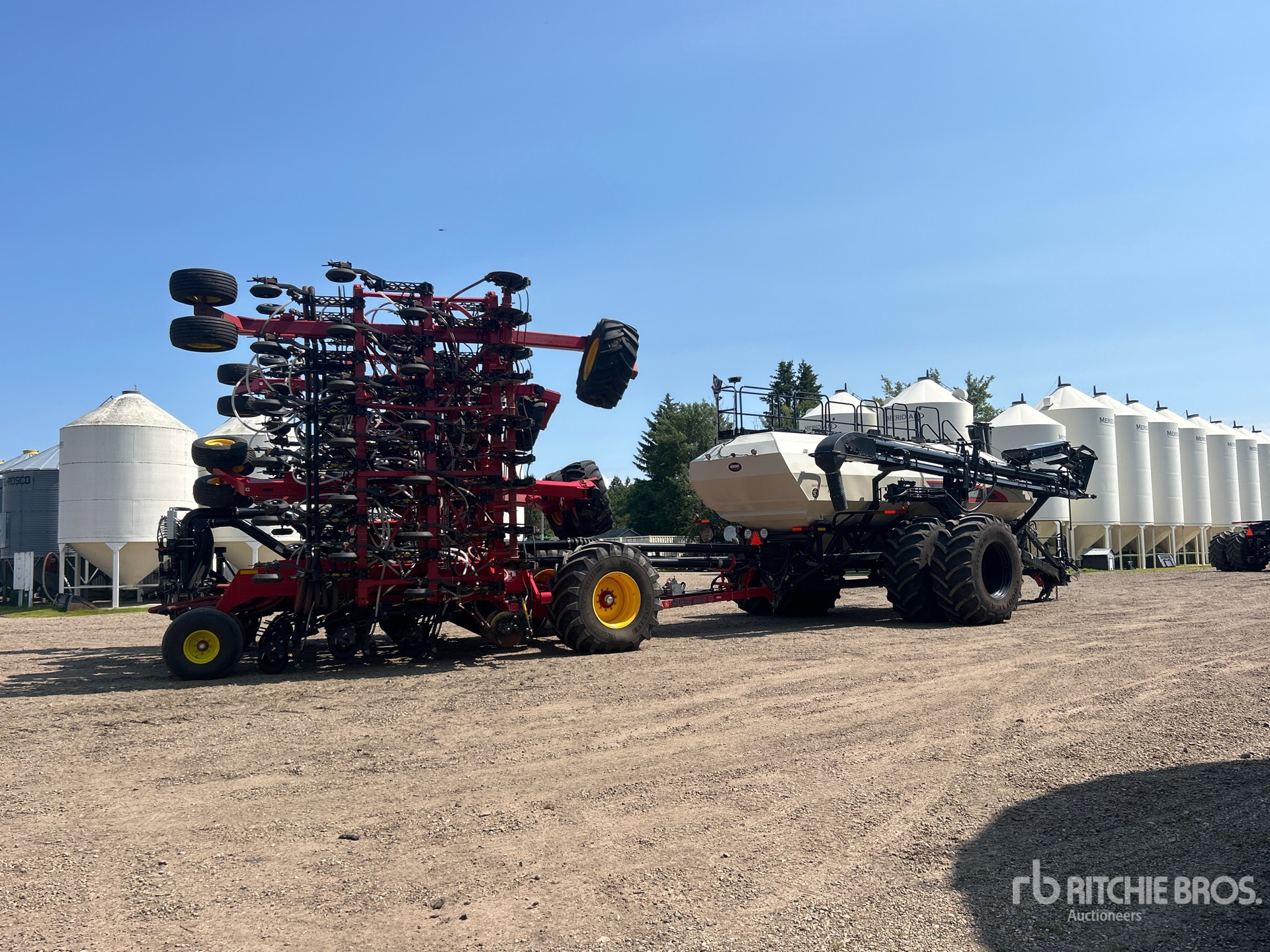 2024 Bourgault 3330