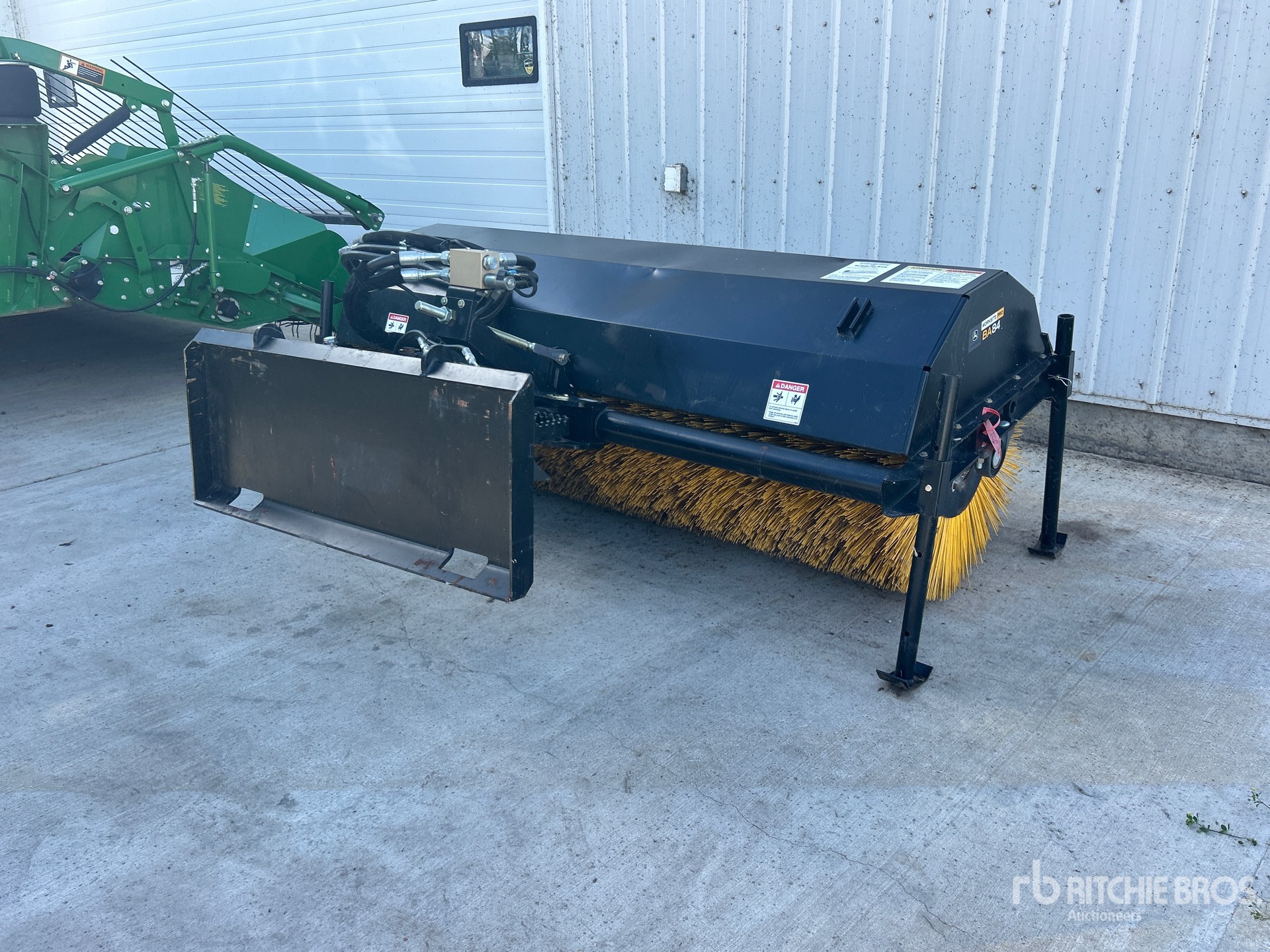  John Deere BA84