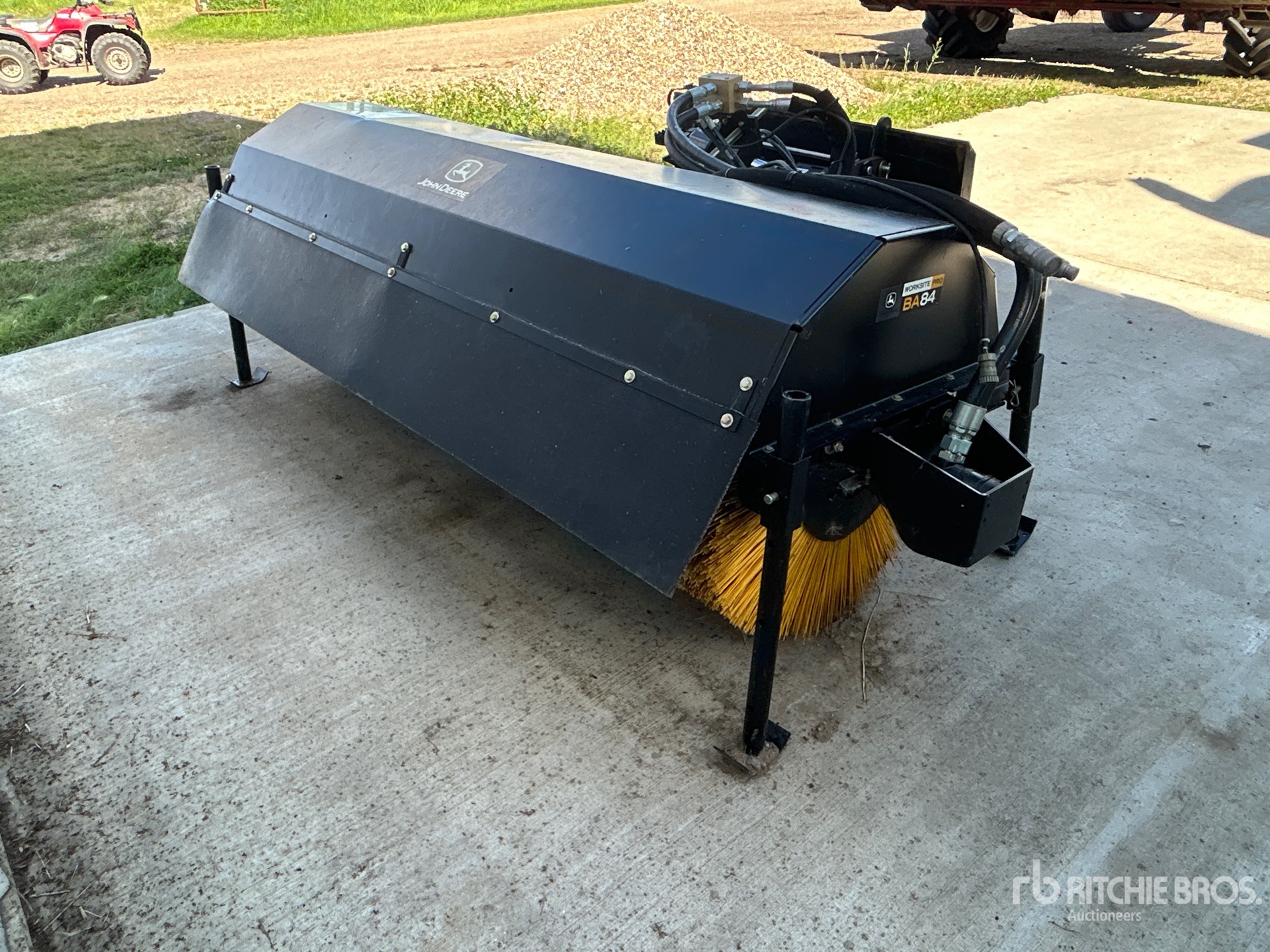 John Deere BA84