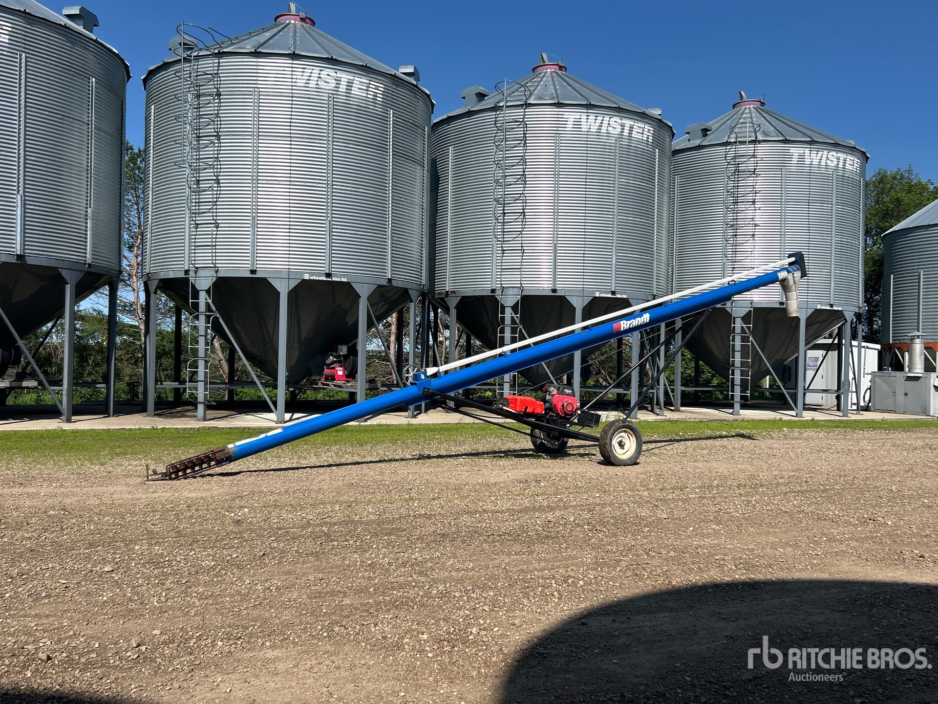 1999 Brandt 835
