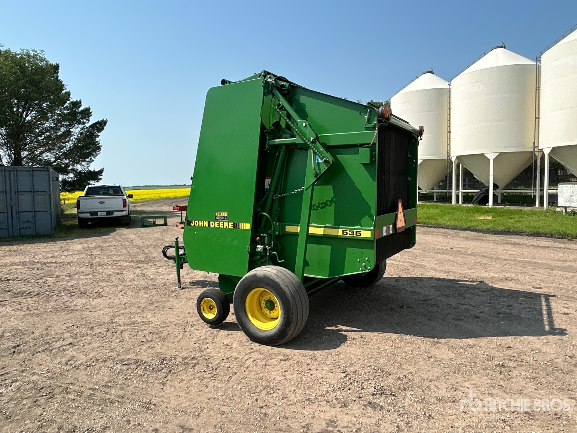 1995 John Deere 535