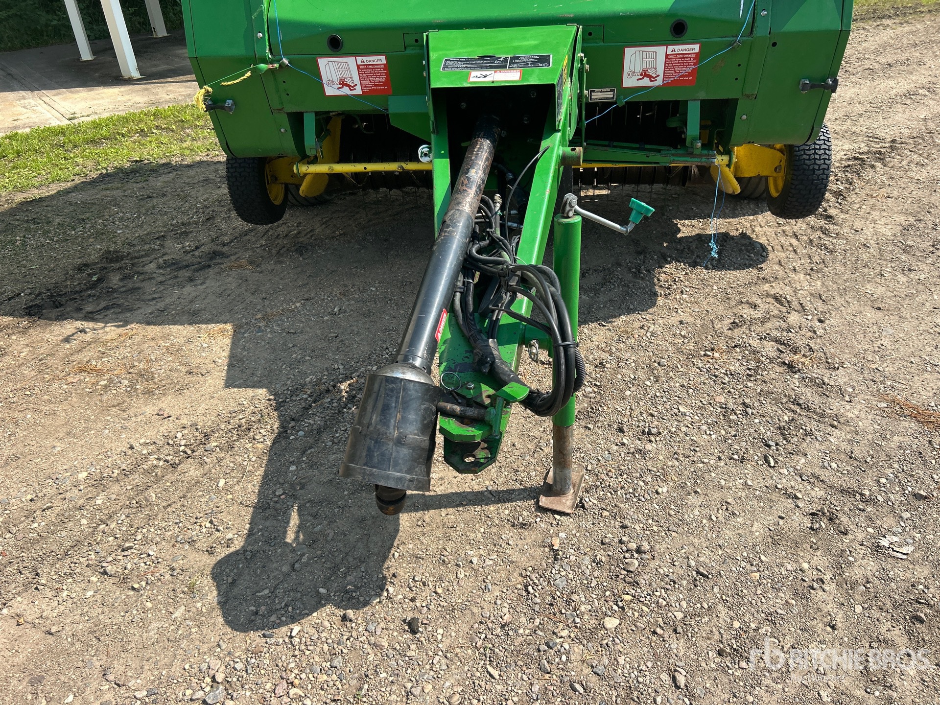 1992 John Deere 535