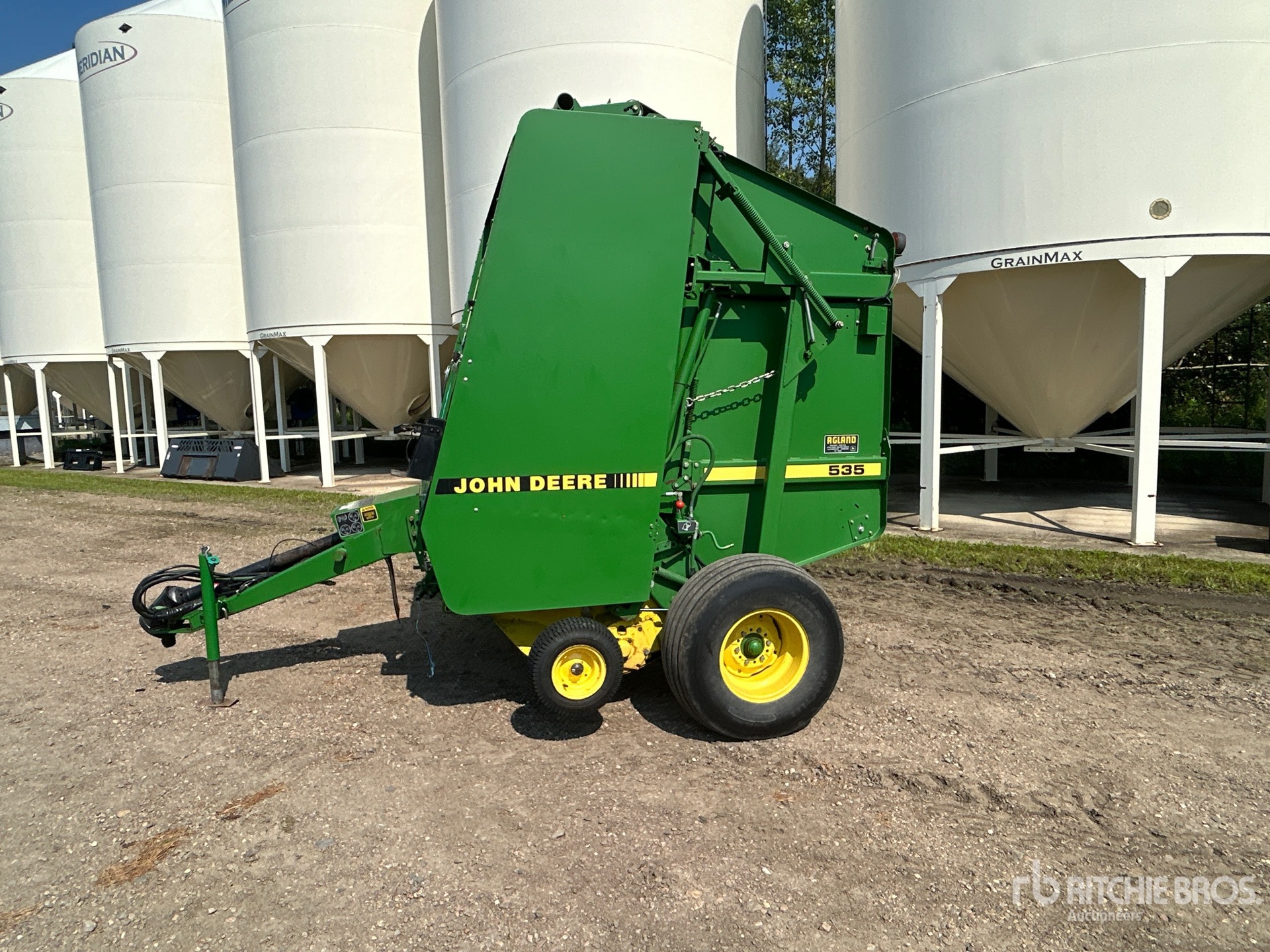 1992 John Deere 535
