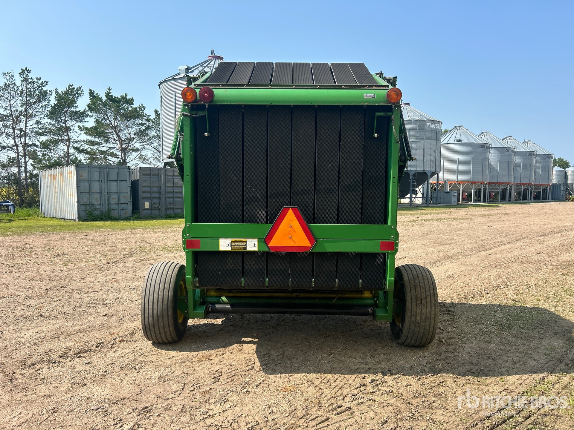 1992 John Deere 535